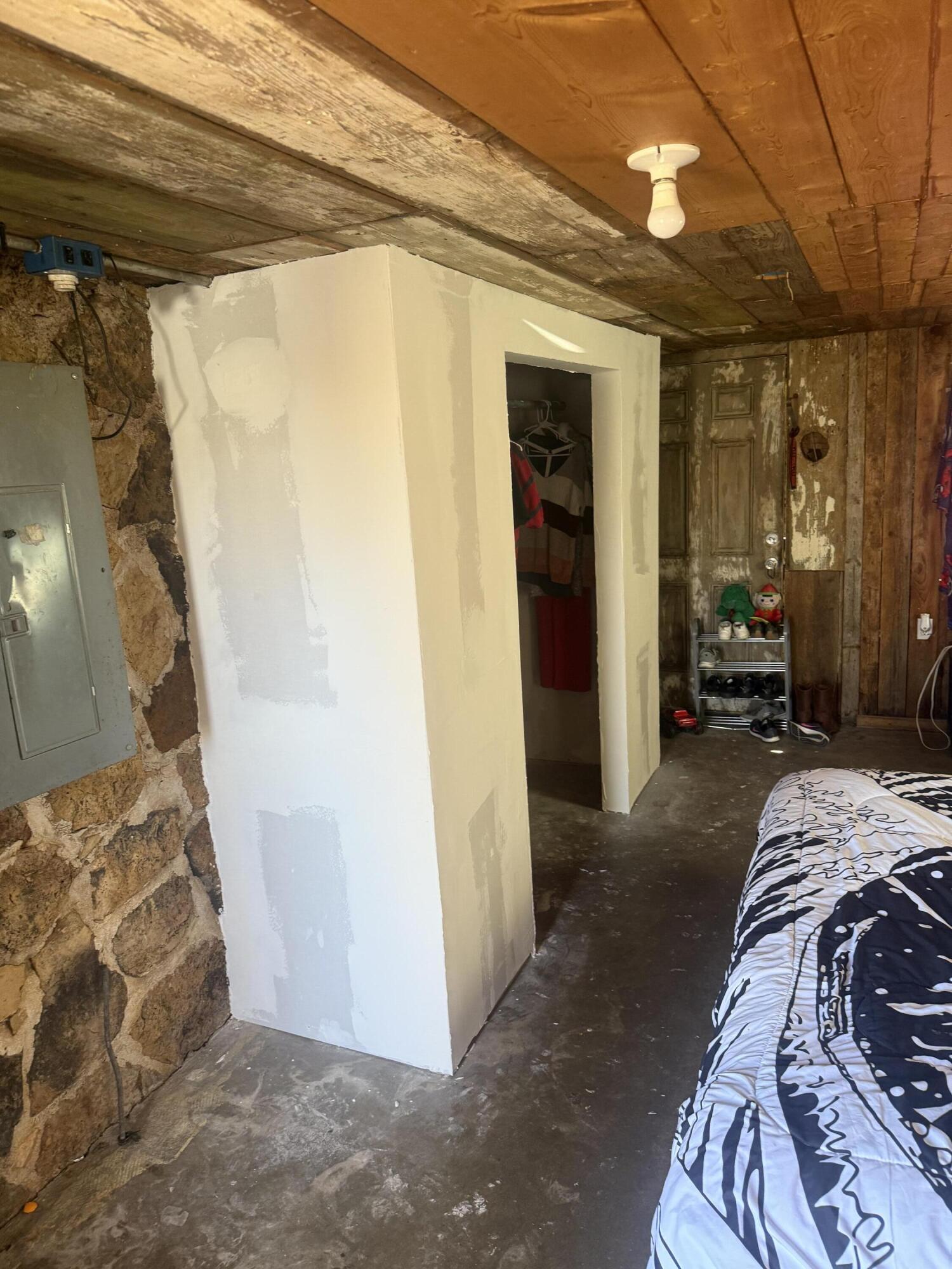 627 North Forest Avenue Property Photo 12