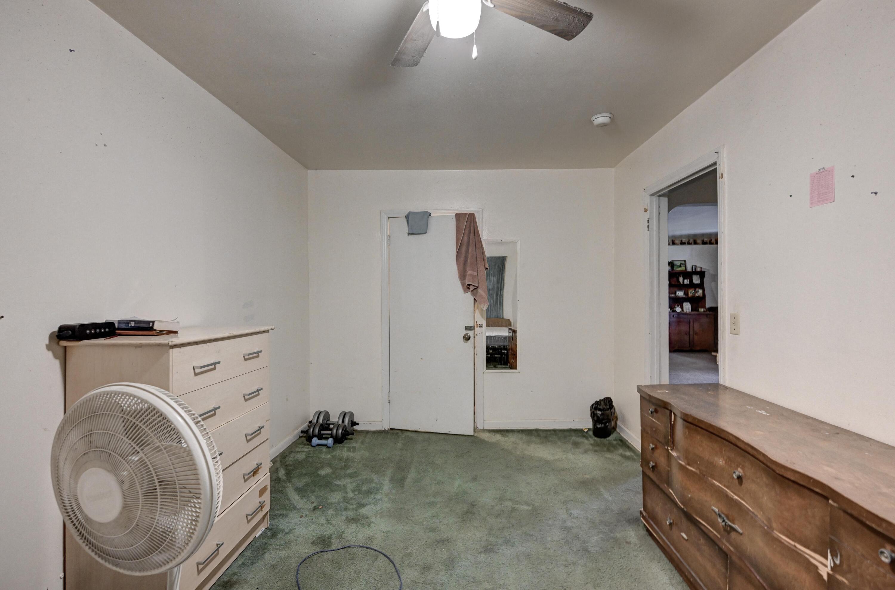 615/617 West 21st Street Property Photo 10