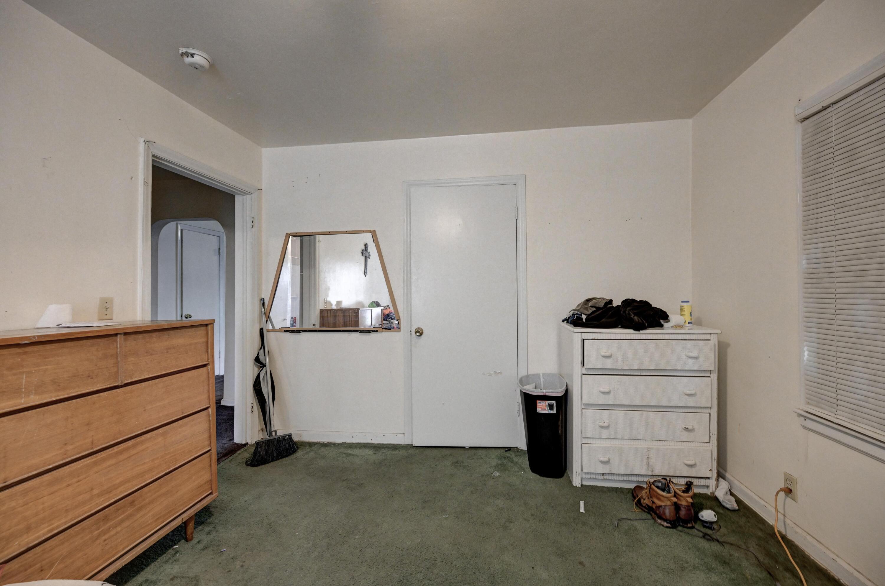615/617 West 21st Street Property Photo 12