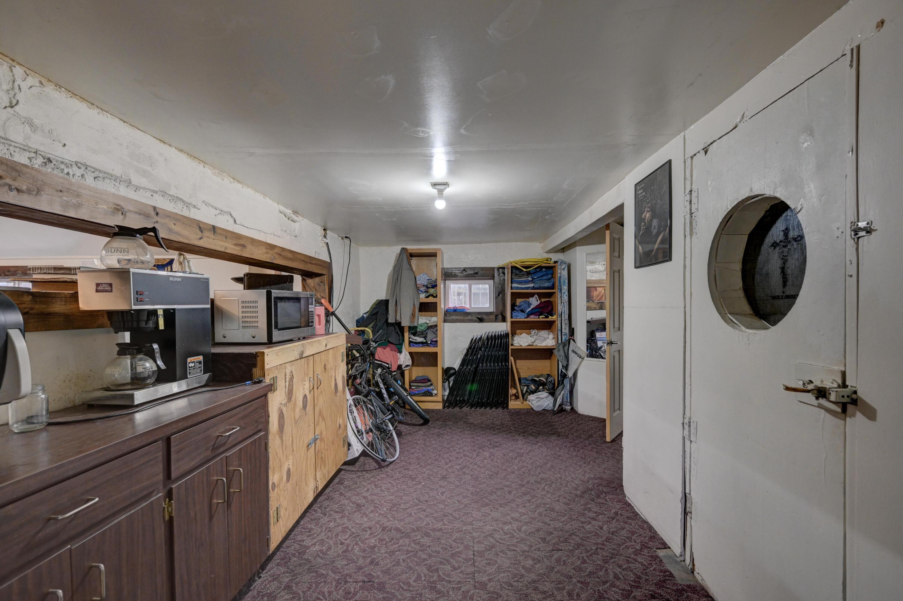 615/617 West 21st Street Property Photo 17