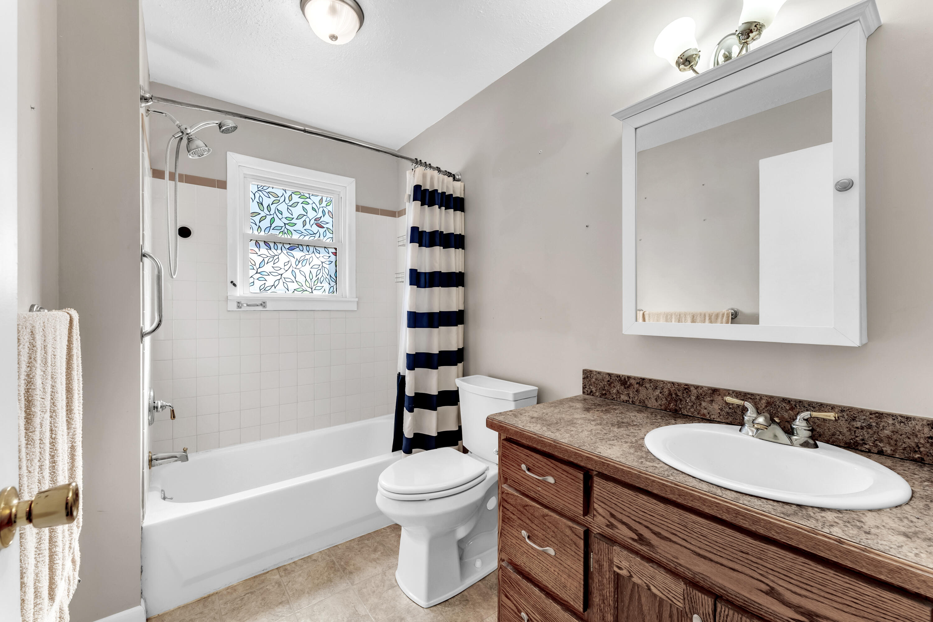 604 South Main Street Property Photo 17