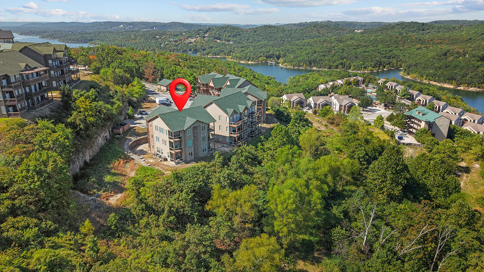 47 Stone Cliff Circle 2 Property Photo 3