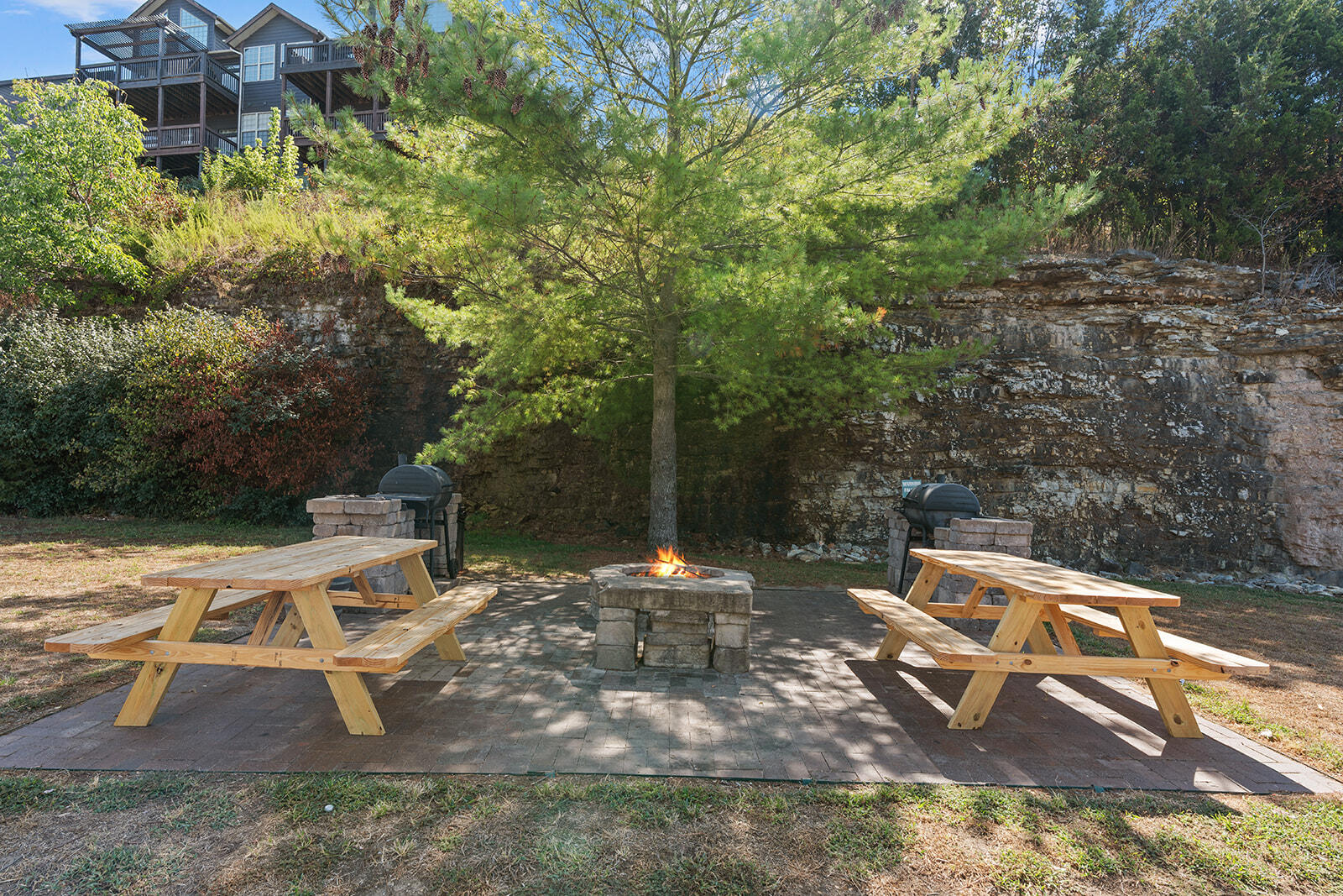 47 Stone Cliff Circle 2 Property Photo 37