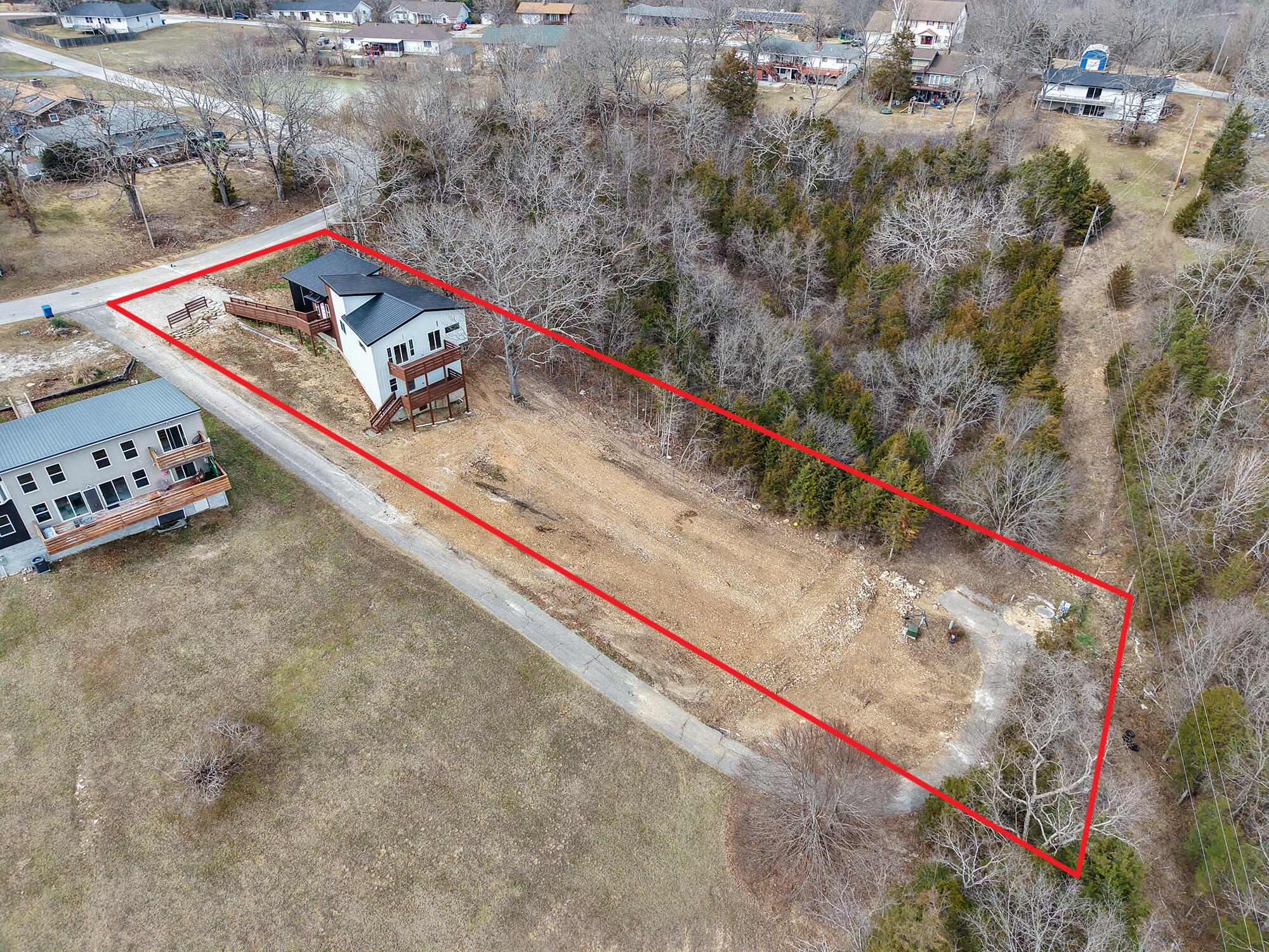 520 Chisholm Trail Property Photo 2