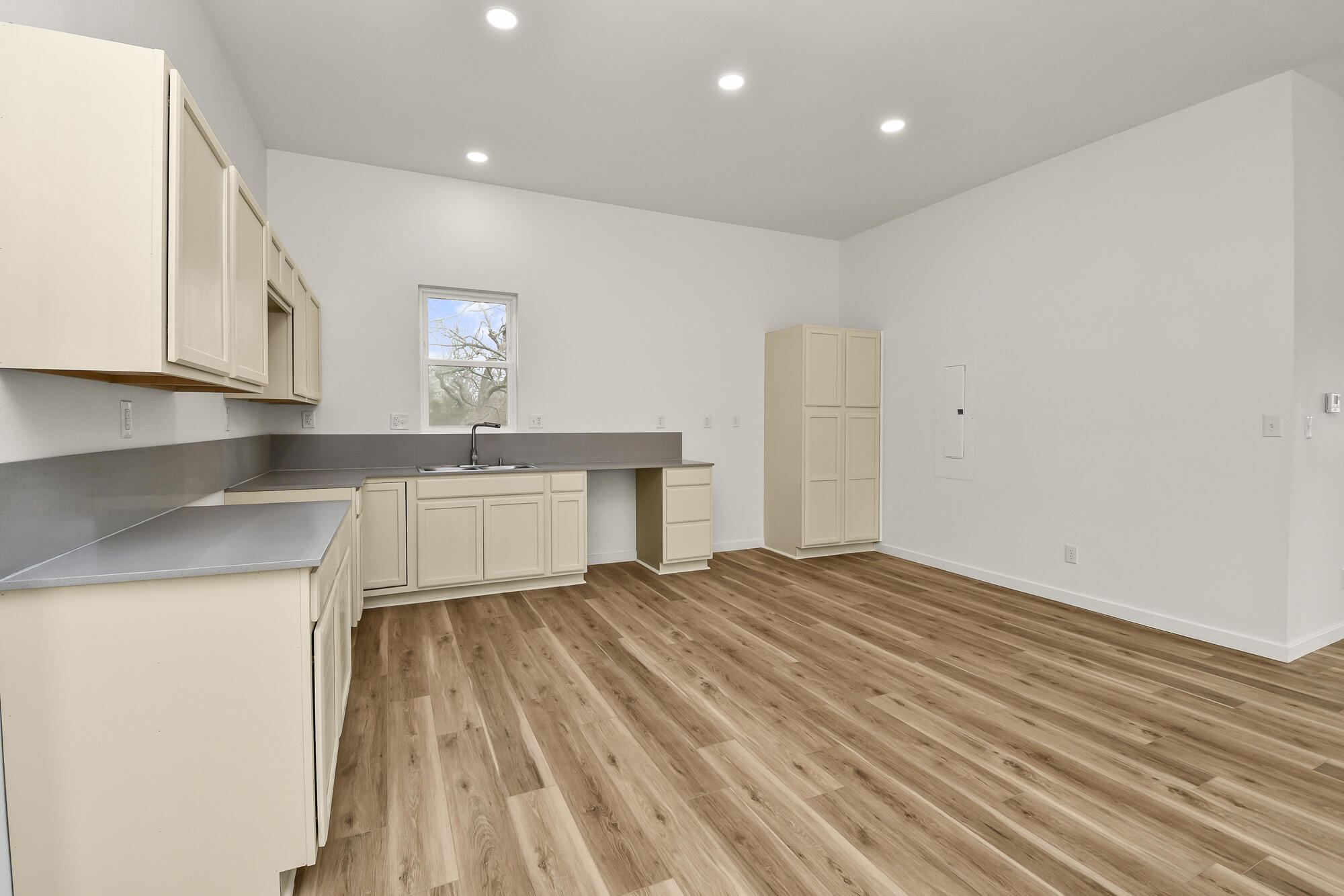 520 Chisholm Trail Property Photo 11