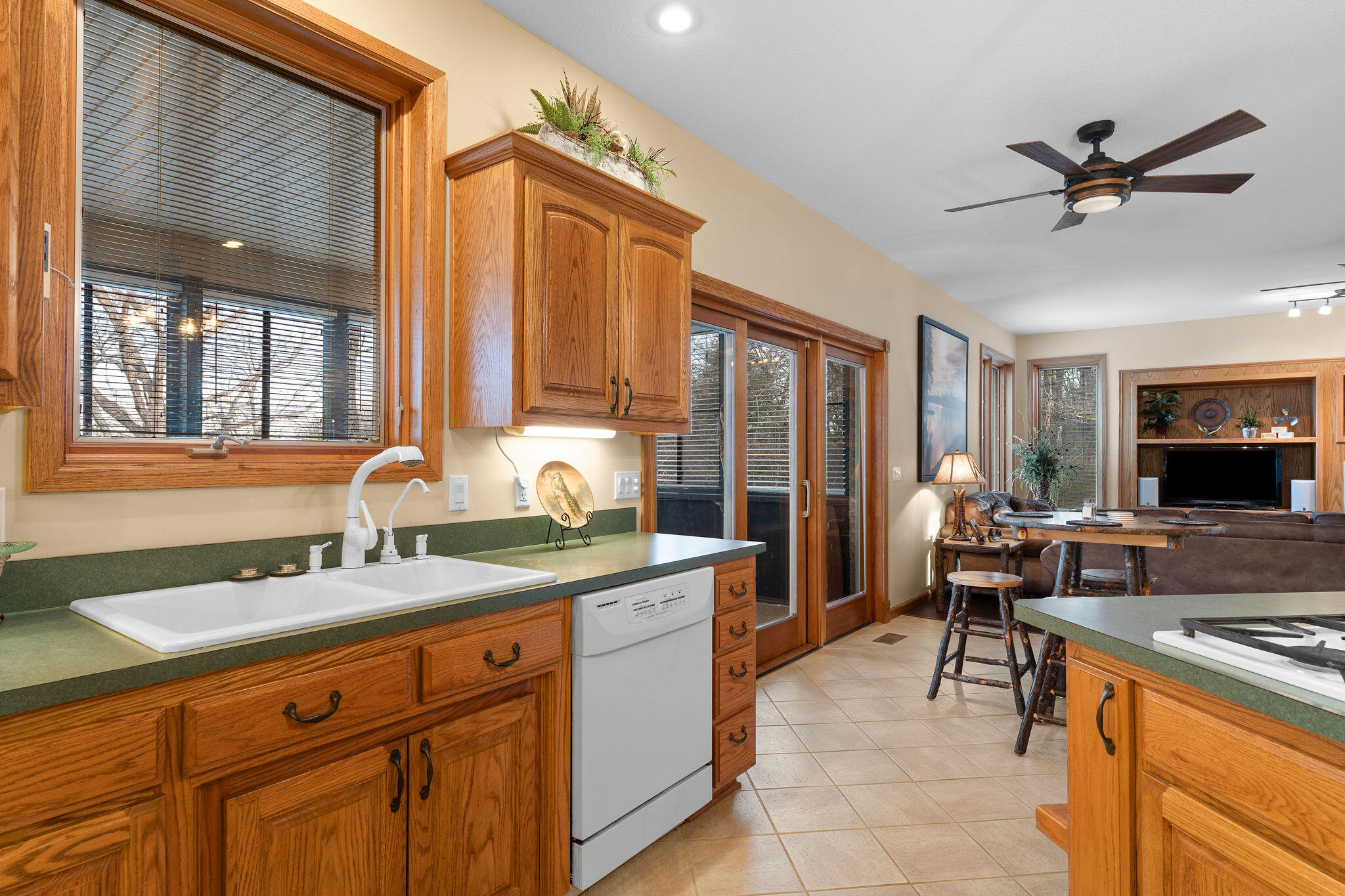 150 Temple Lane Property Photo 12