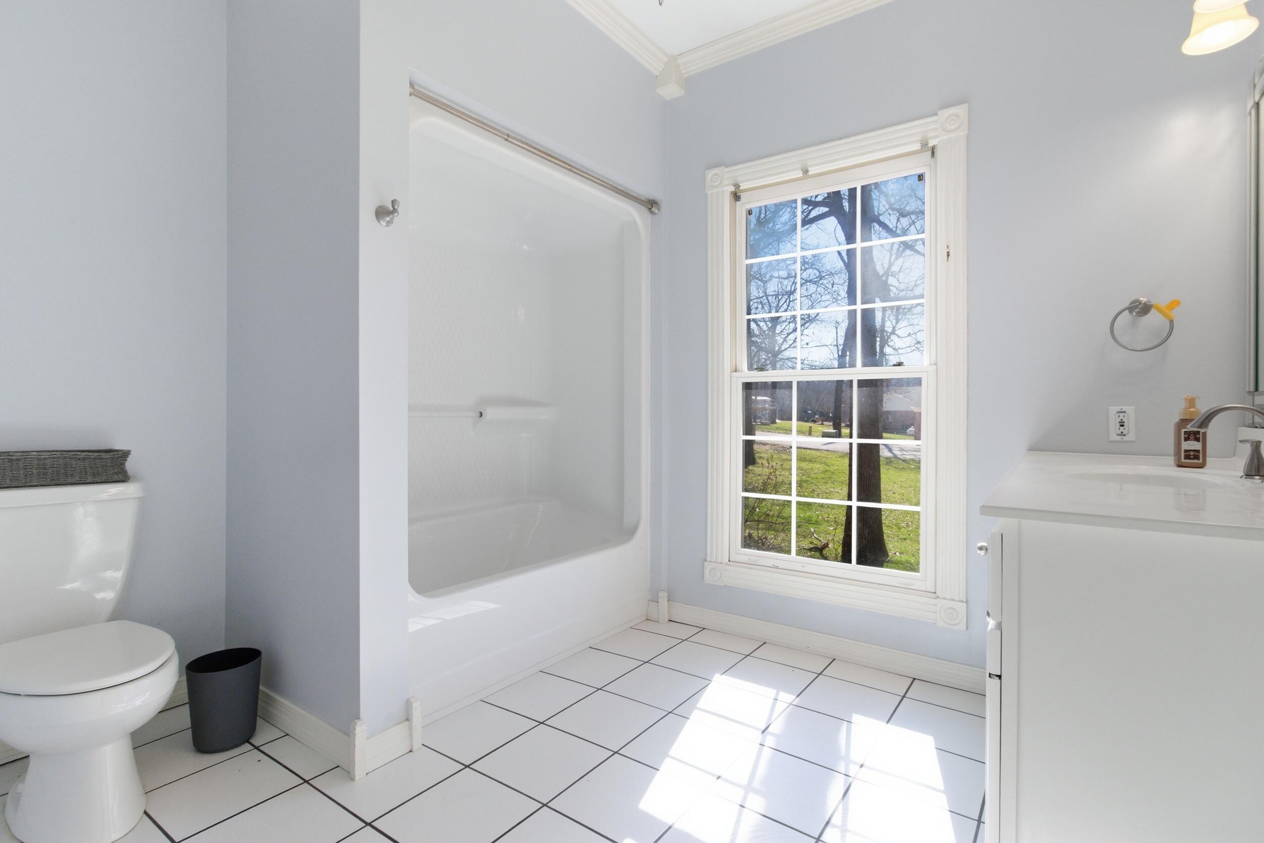 2111 Sycamore Drive Property Photo 14