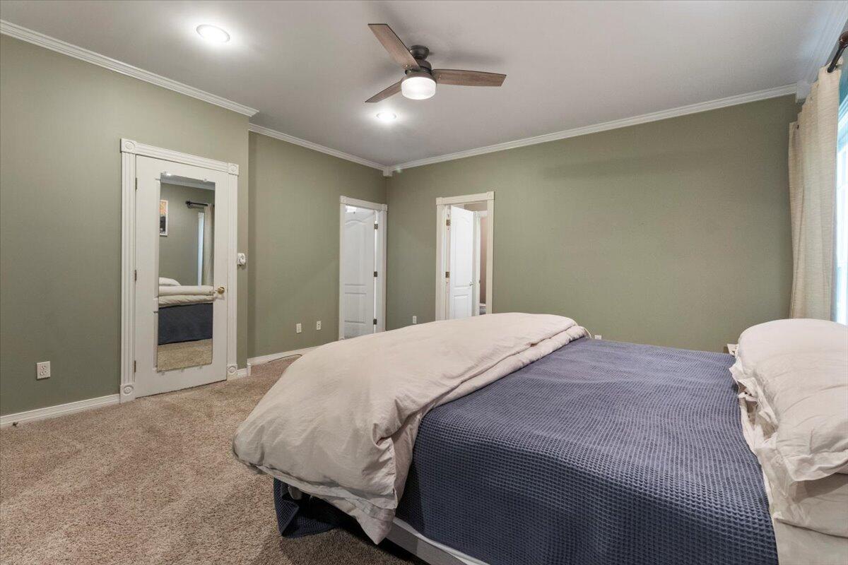 2111 Sycamore Drive Property Photo 25