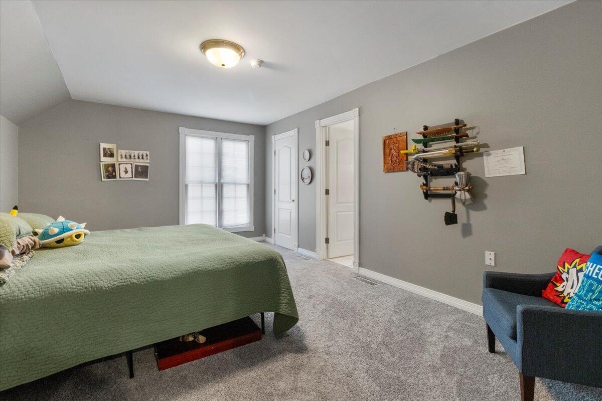 2111 Sycamore Drive Property Photo 37