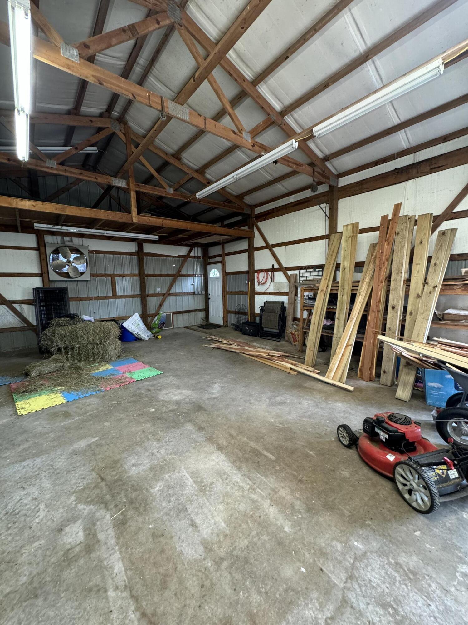 15001 Highway 133 Property Photo 66