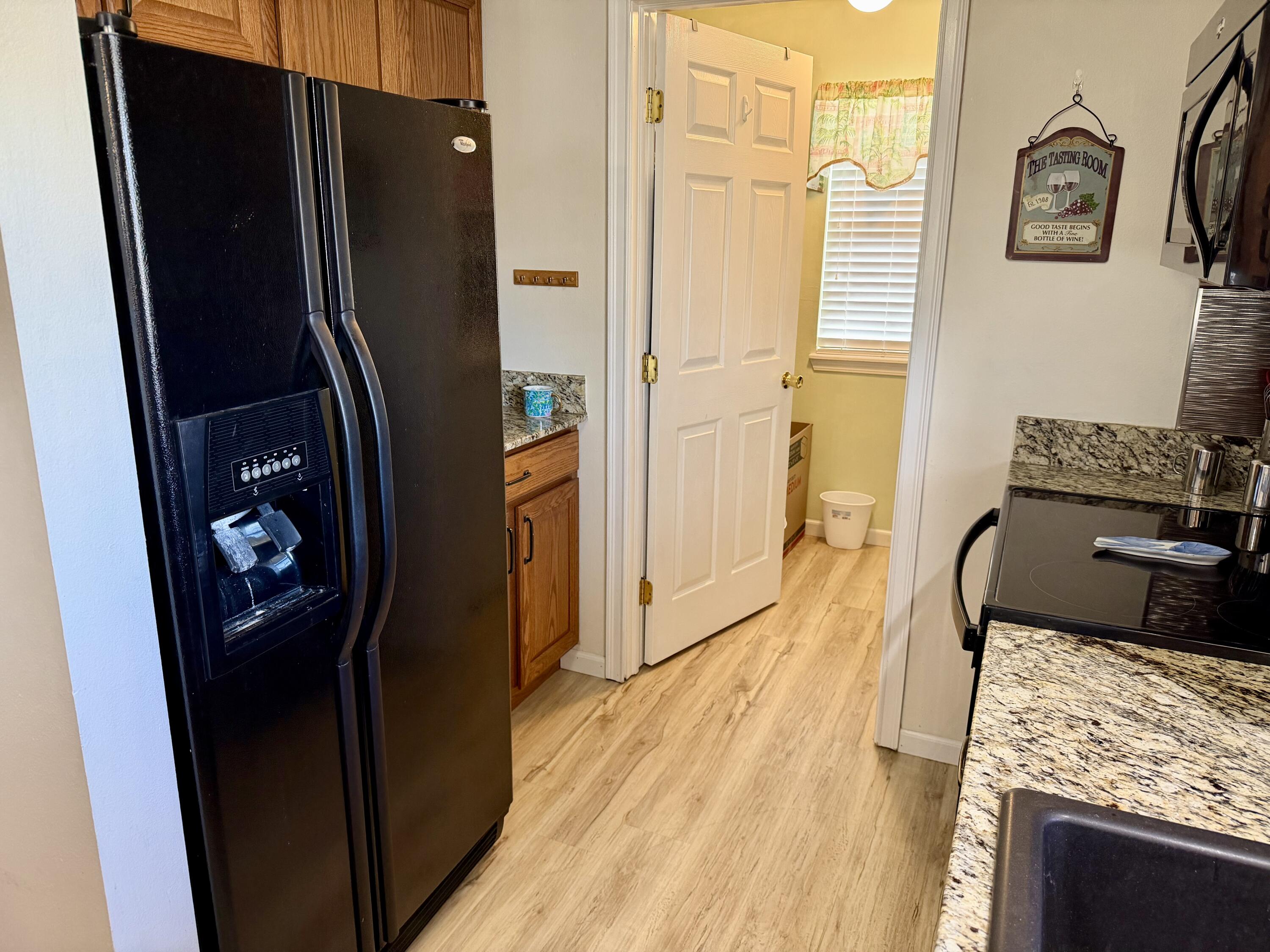 186 Bunker Ridge Drive Unit 1 Property Photo 11
