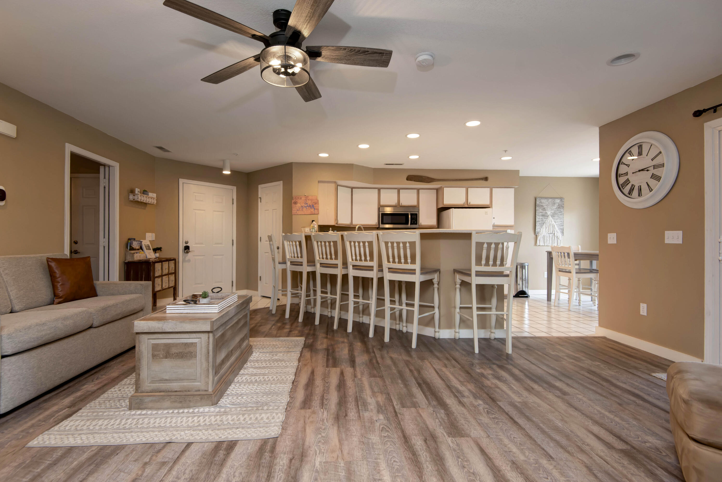 1302 Rocky Shore Terrace Property Photo 2