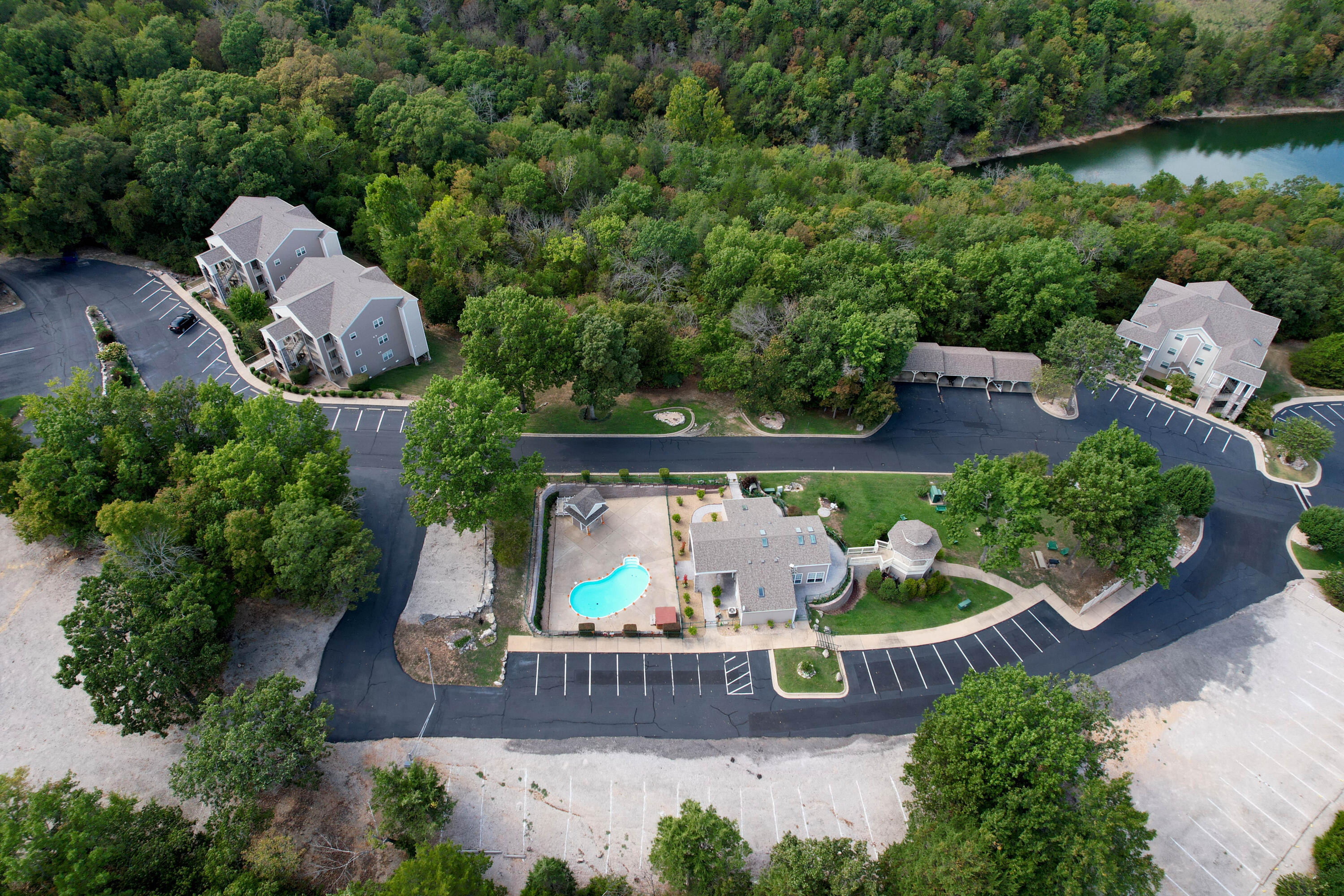 1302 Rocky Shore Terrace Property Photo 22