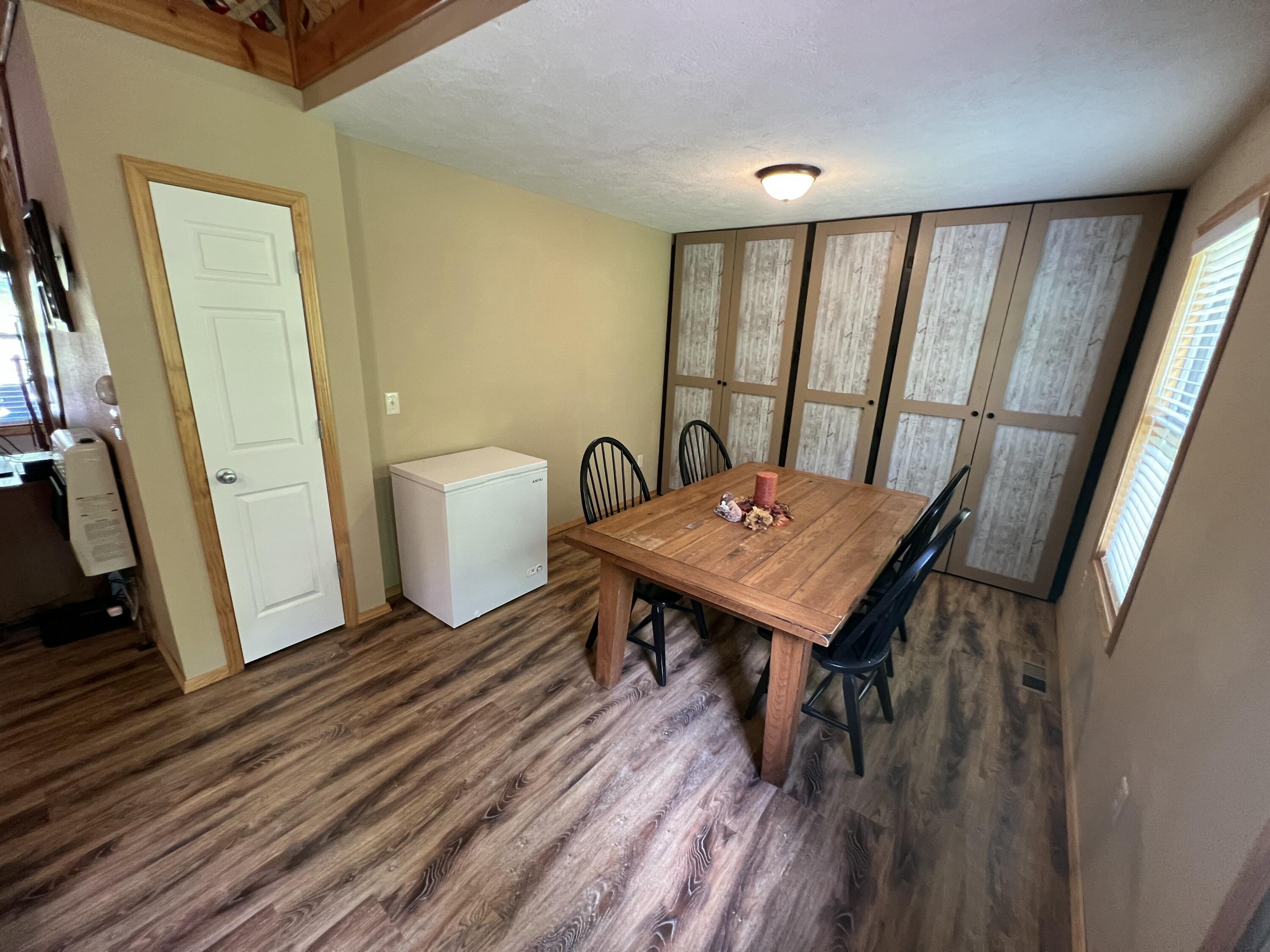 941 Peace In The Valley Road Property Photo 8