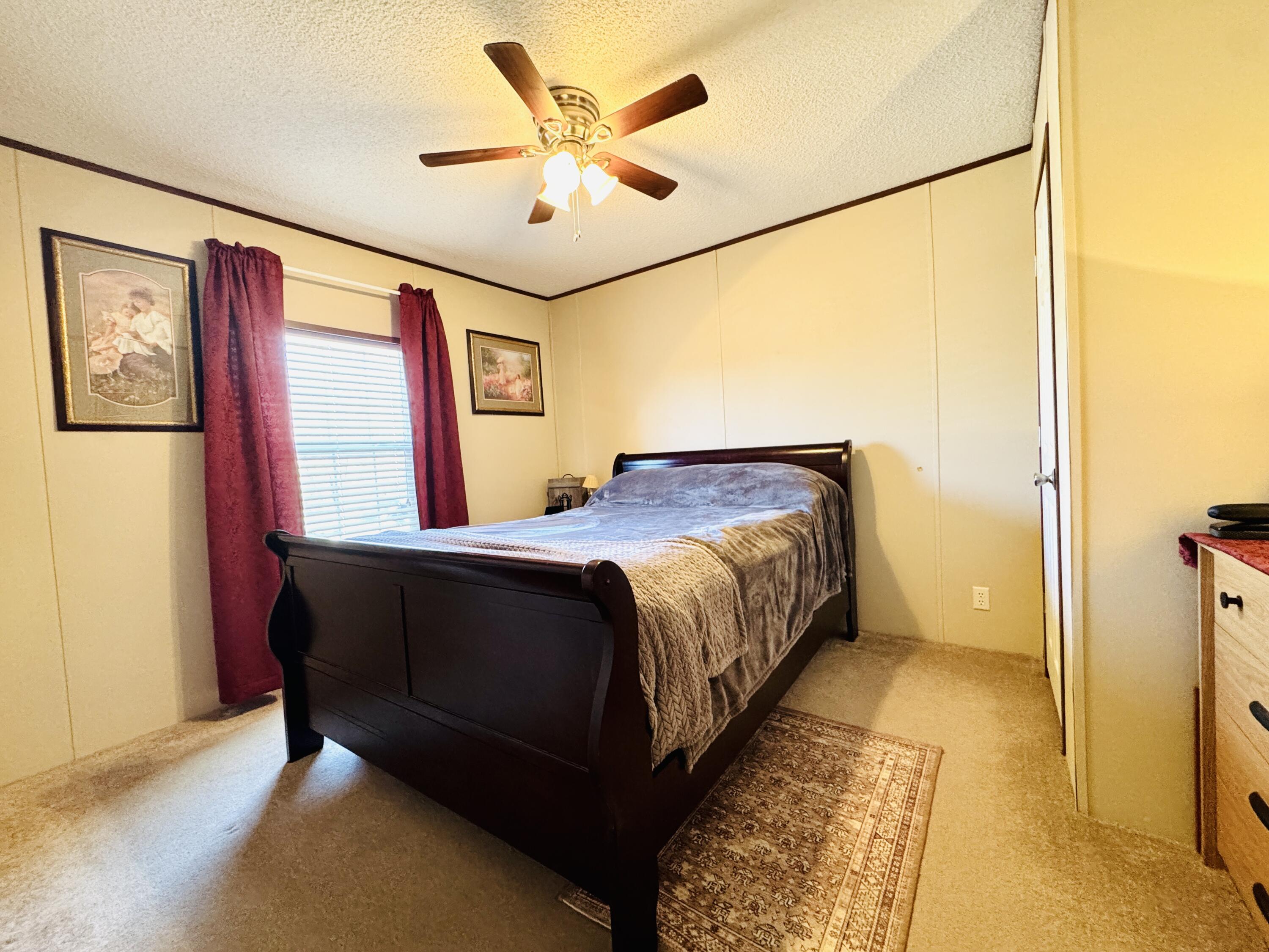 22465 East 850th Road Property Photo 16