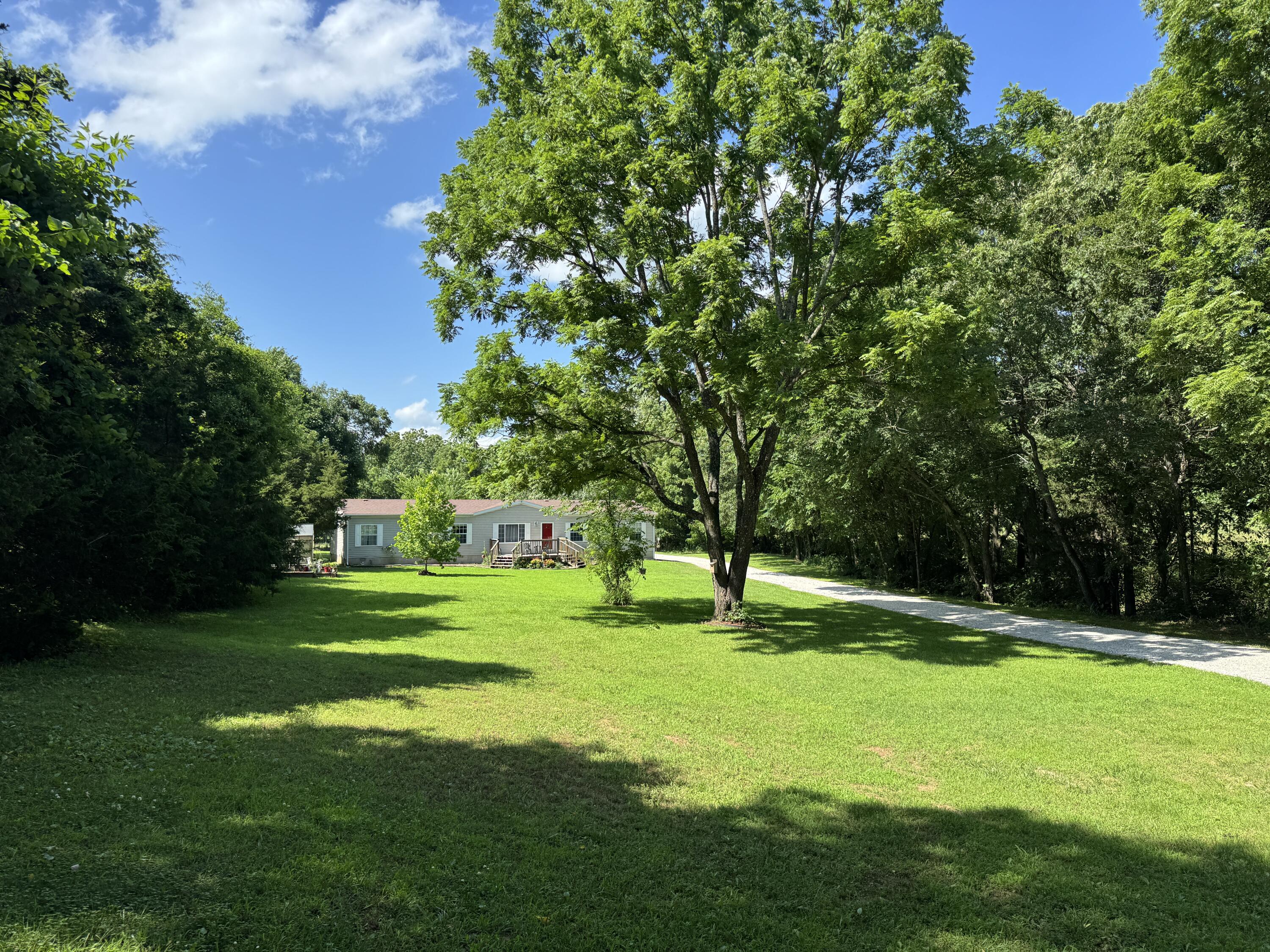 22465 East 850th Road Property Photo 34