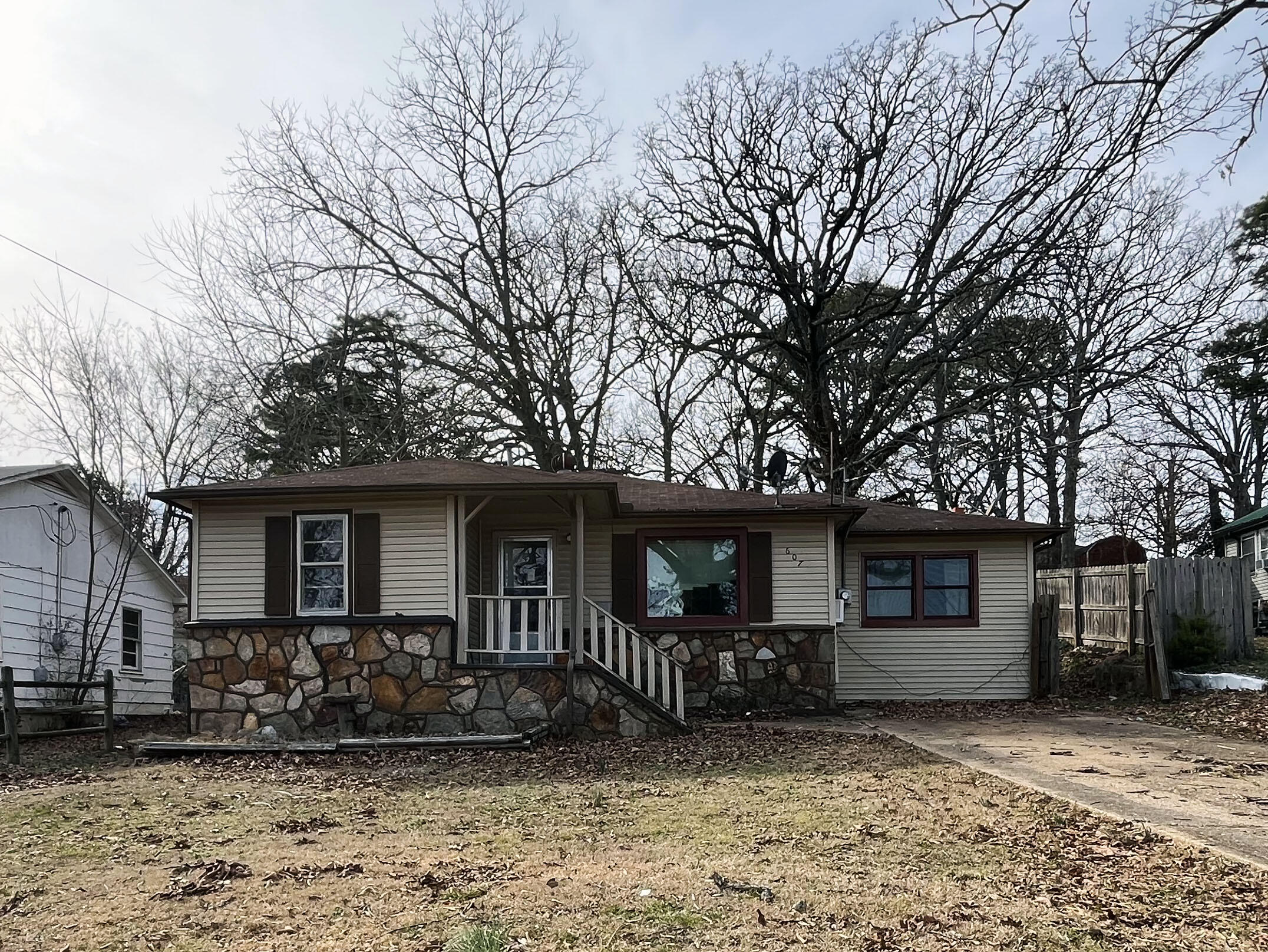 607 Nevada Avenue Property Photo 1
