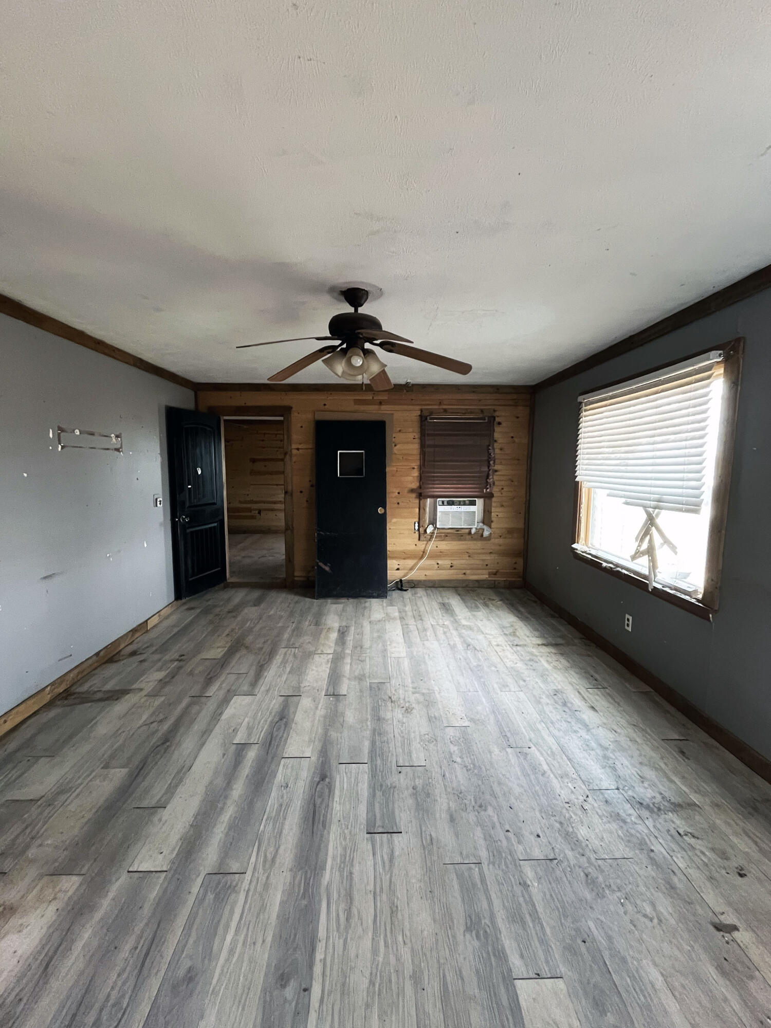 607 Nevada Avenue Property Photo 4