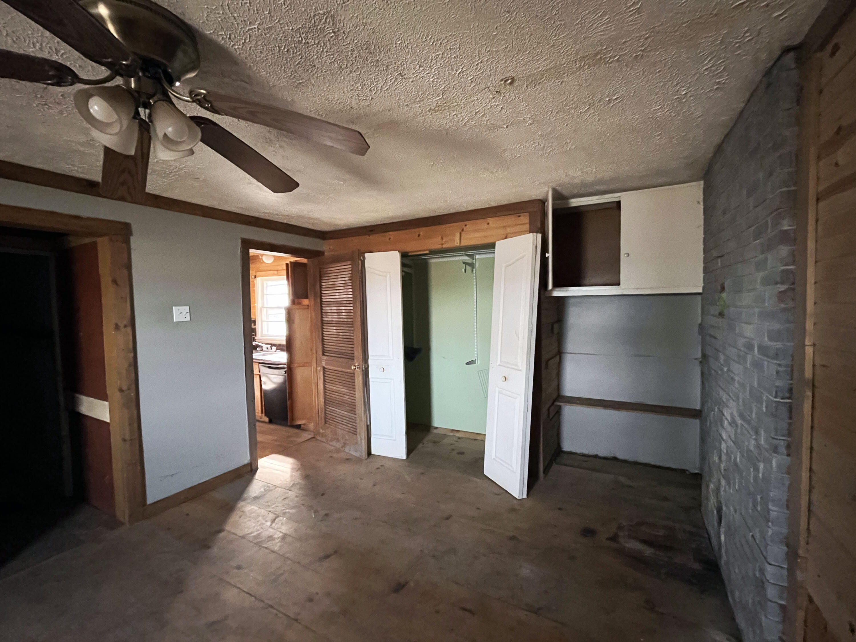 607 Nevada Avenue Property Photo 6
