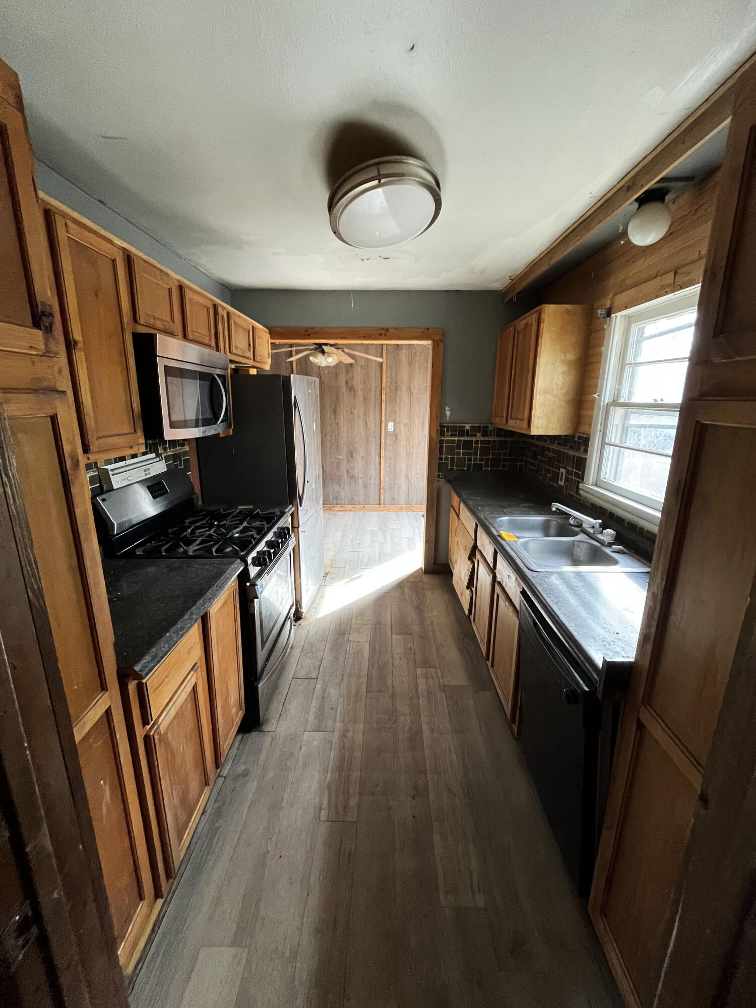 607 Nevada Avenue Property Photo 11