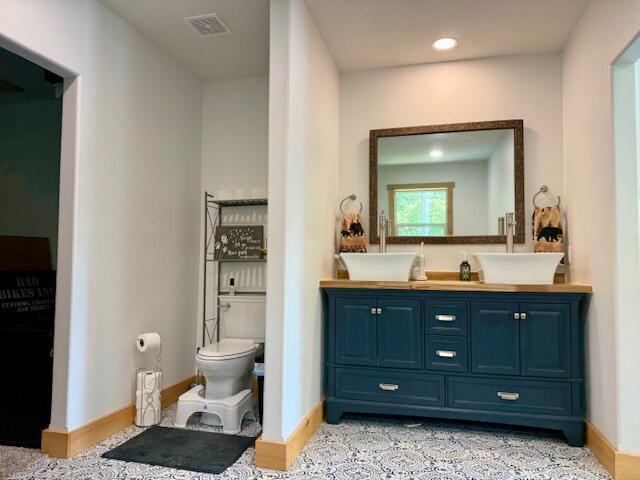 16444 Freedom Road Property Photo 21