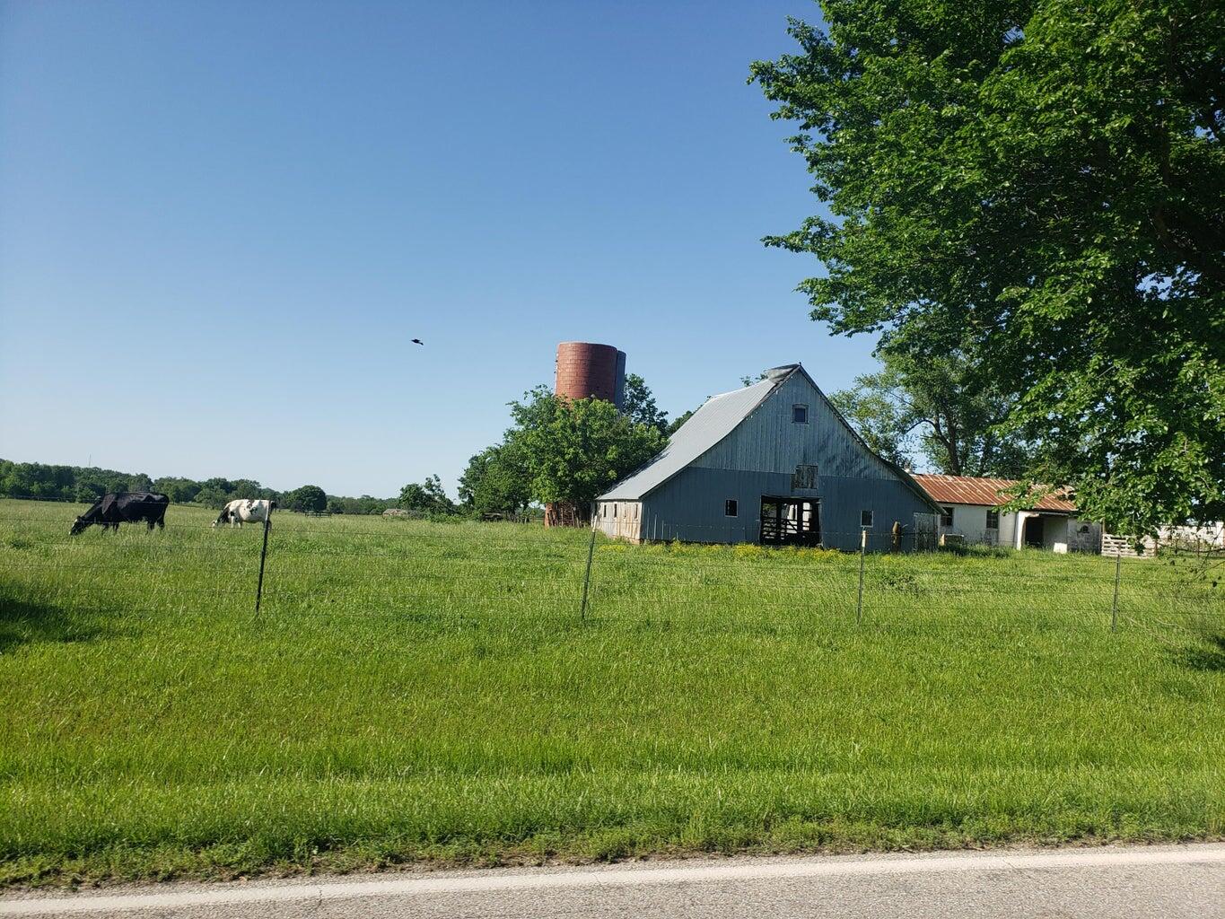 000 Us Business 60 Property Photo 4