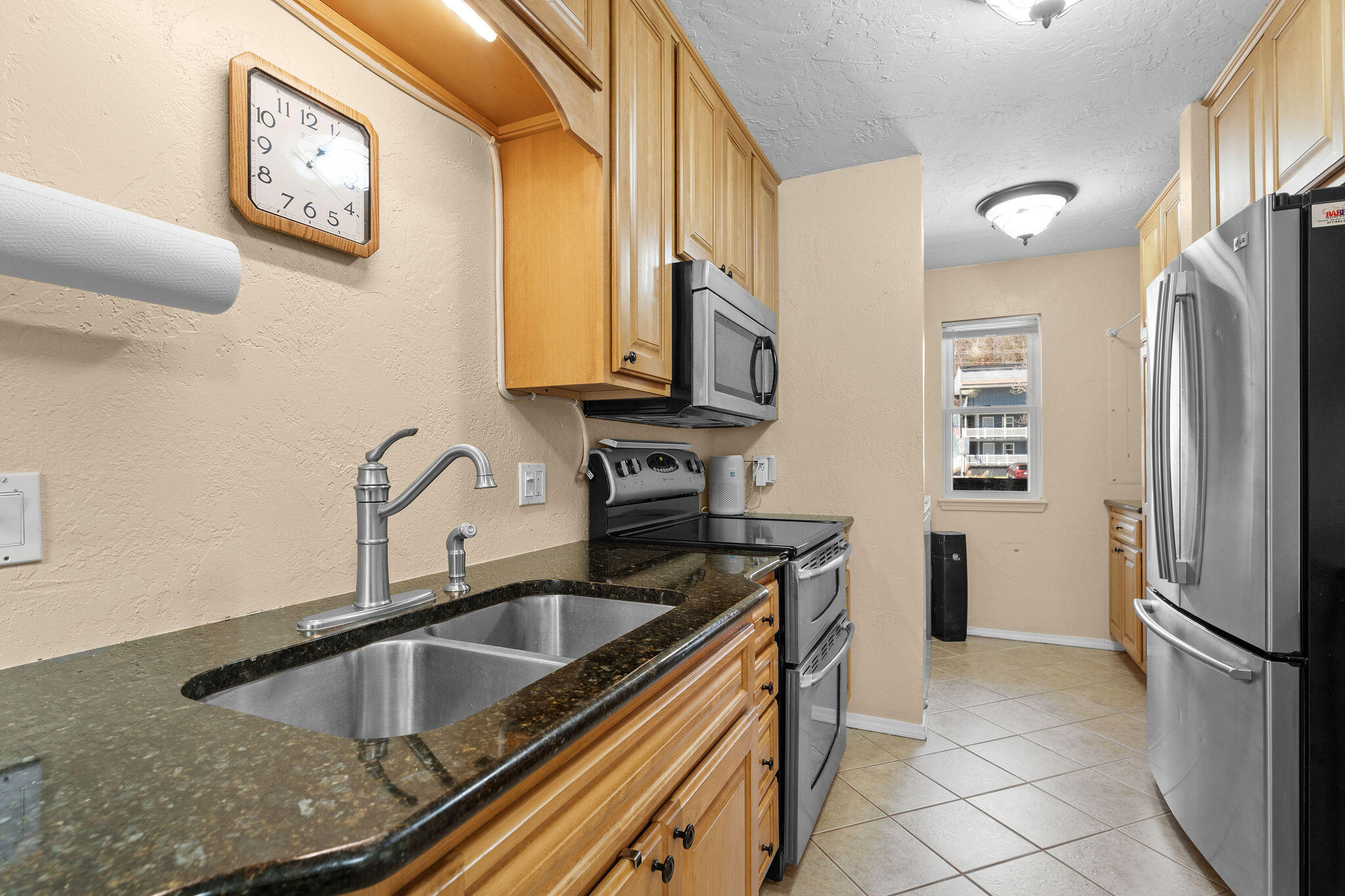 2529 State Highway 176 B6 Property Photo 13
