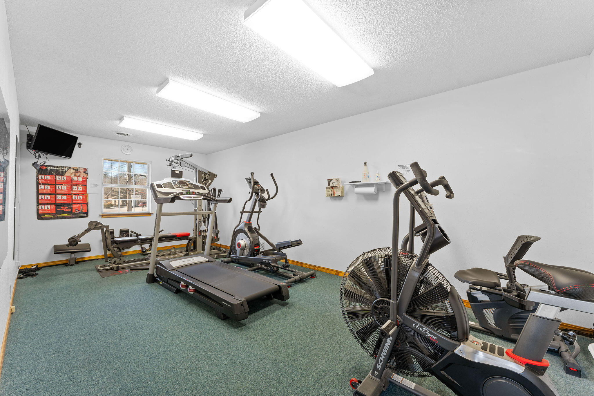 2529 State Highway 176 B6 Property Photo 28