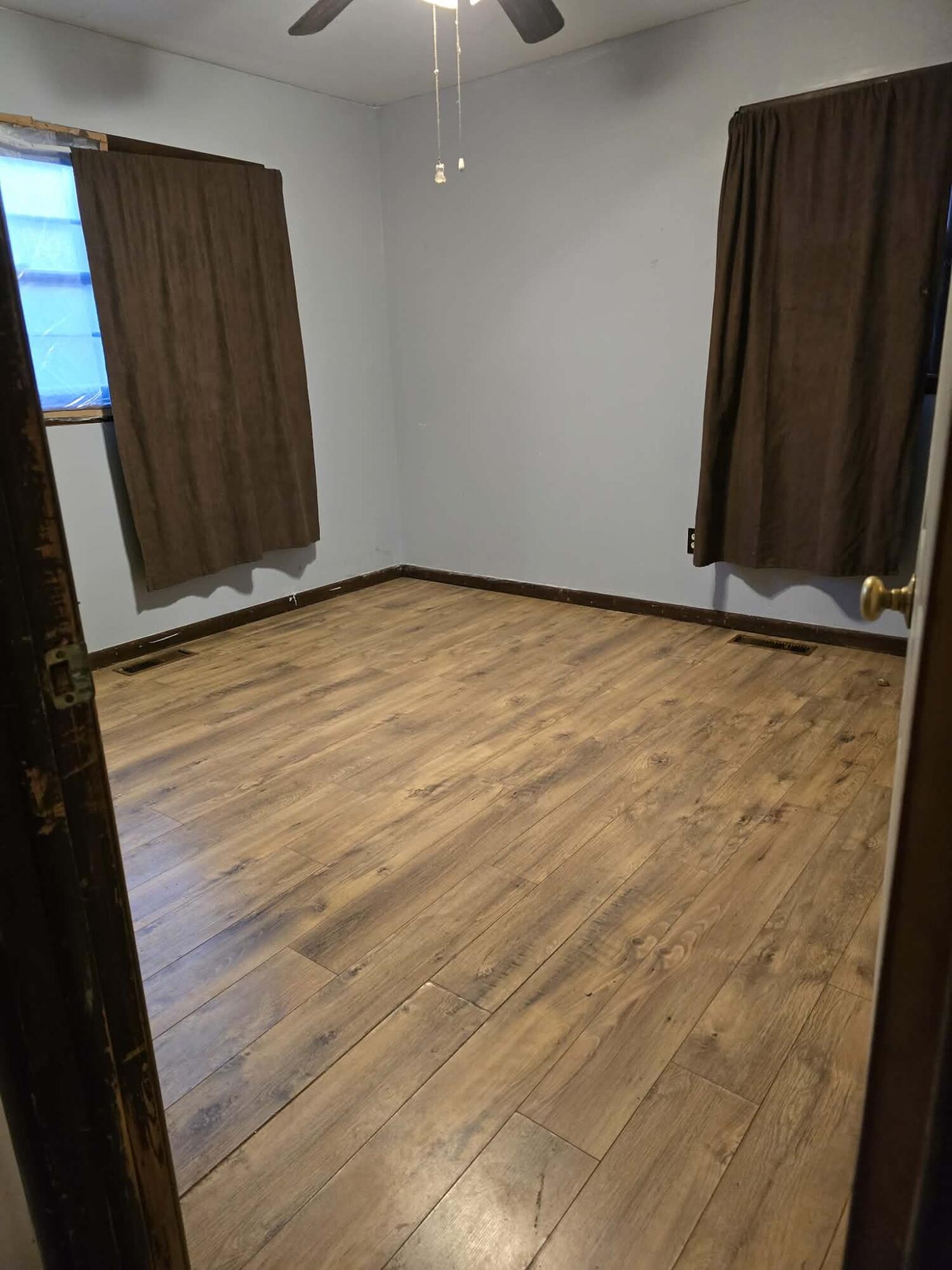 1431 Greenwood Boulevard Property Photo 7