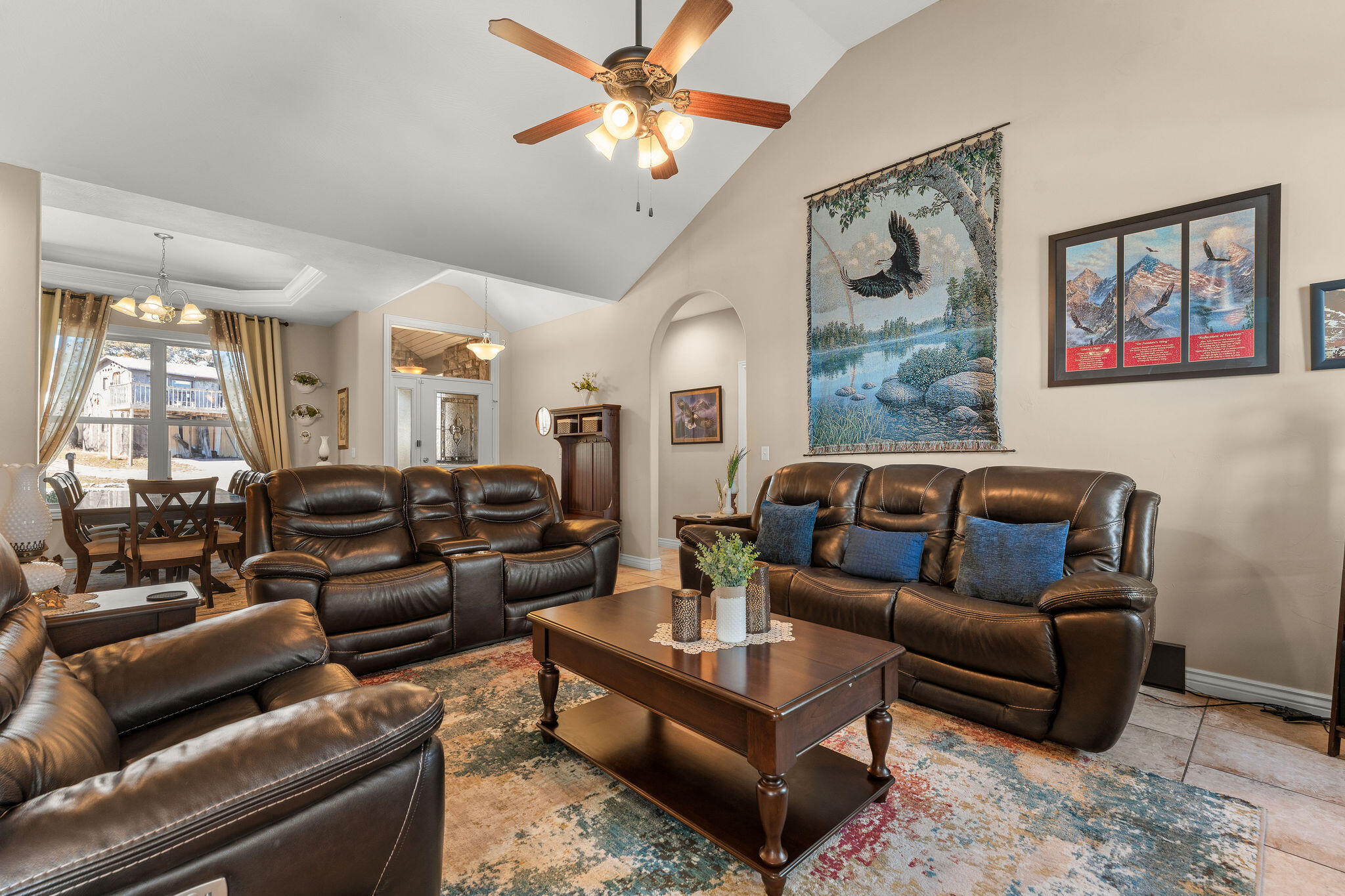 762 Showplace Gateway Property Photo 13