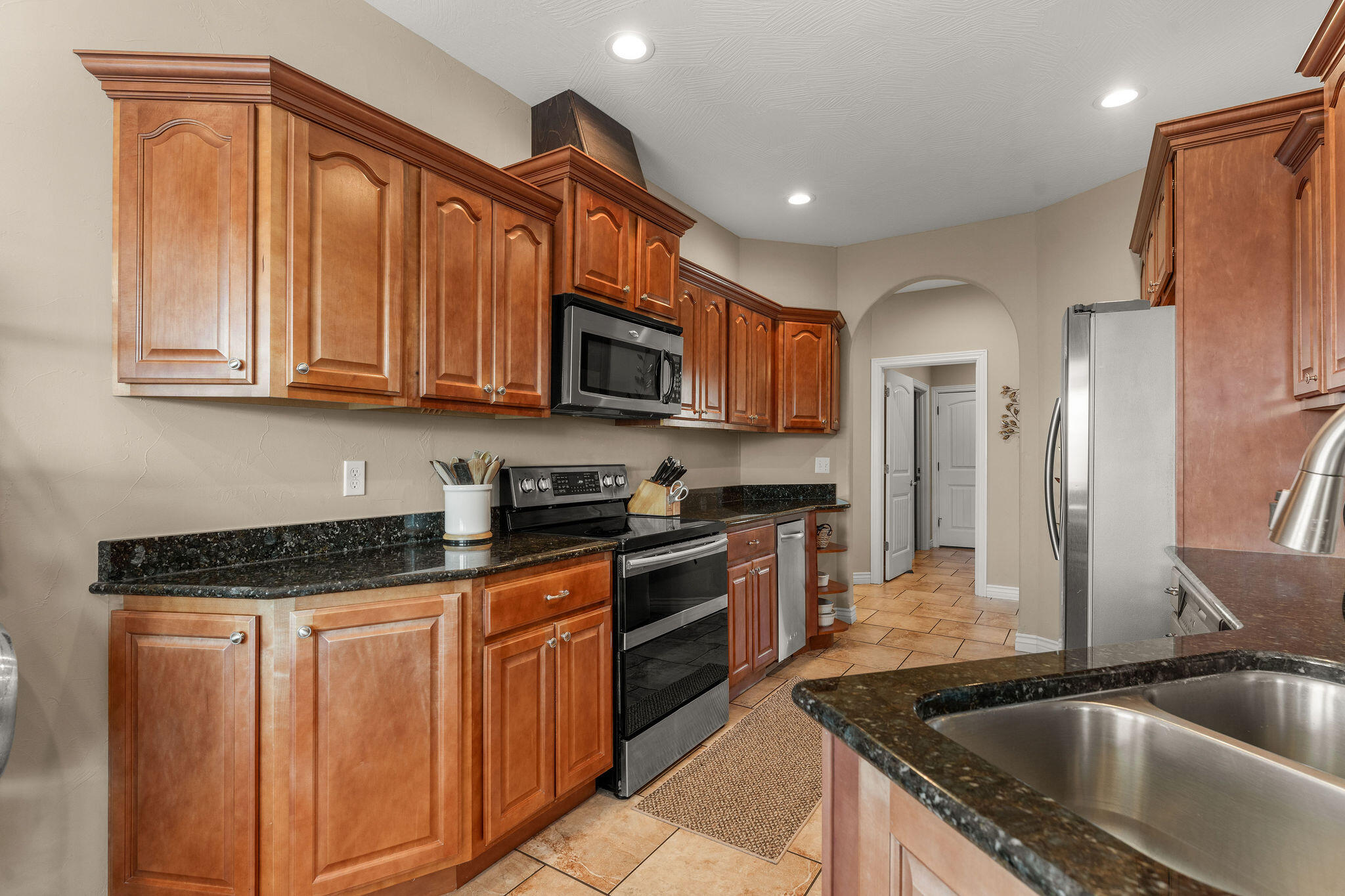762 Showplace Gateway Property Photo 15