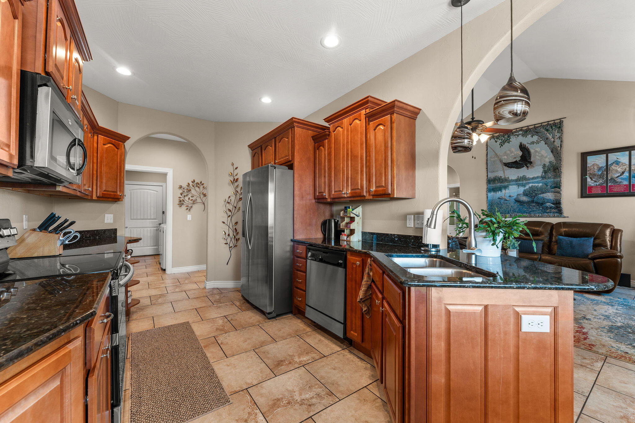 762 Showplace Gateway Property Photo 17