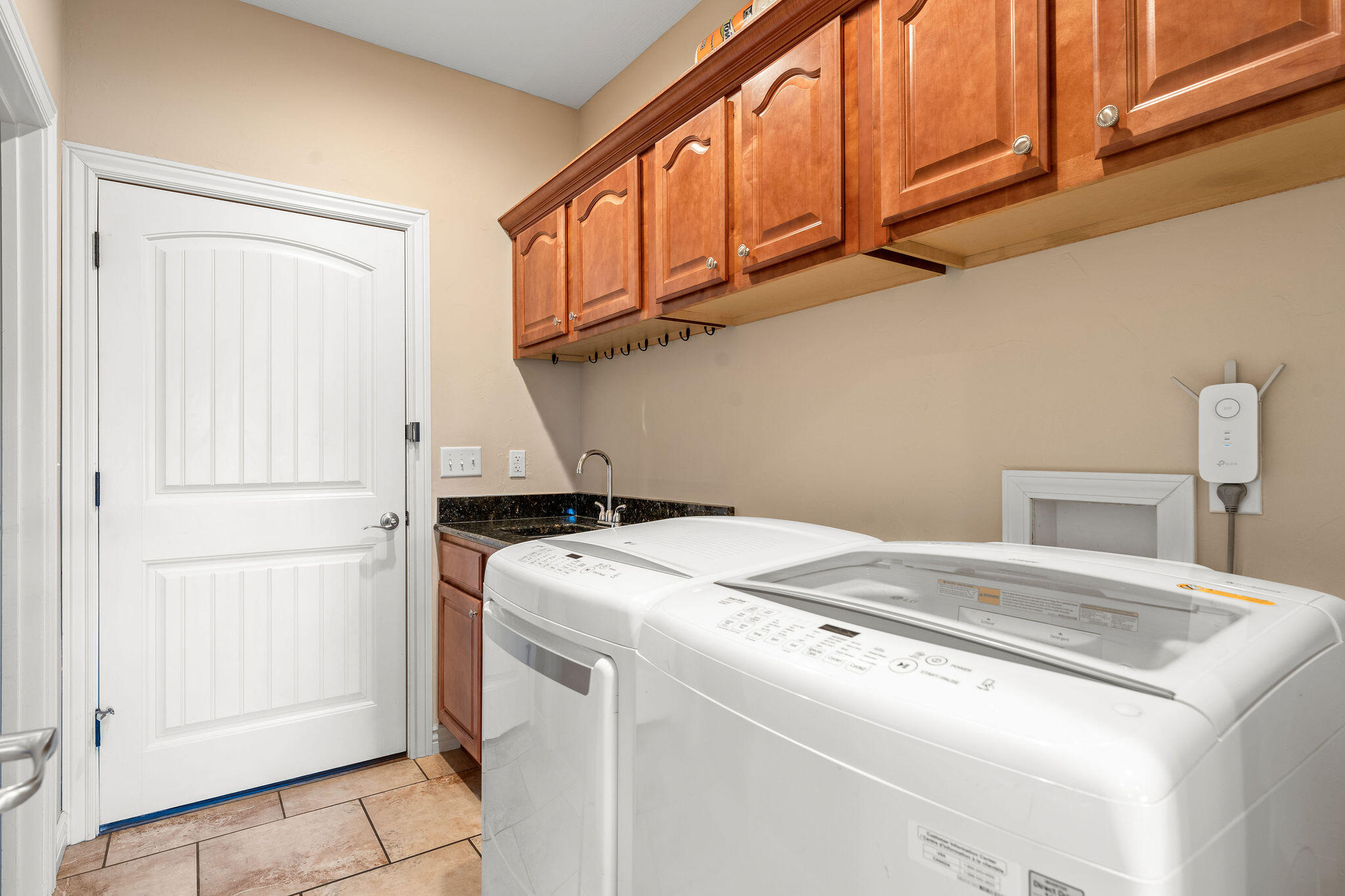 762 Showplace Gateway Property Photo 22