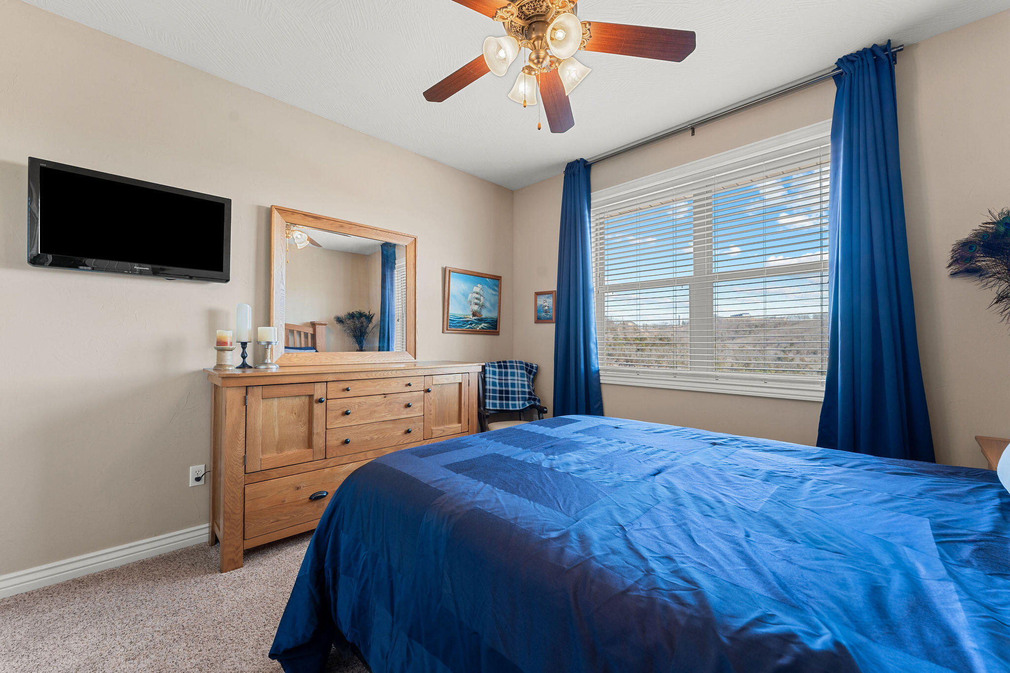 762 Showplace Gateway Property Photo 26