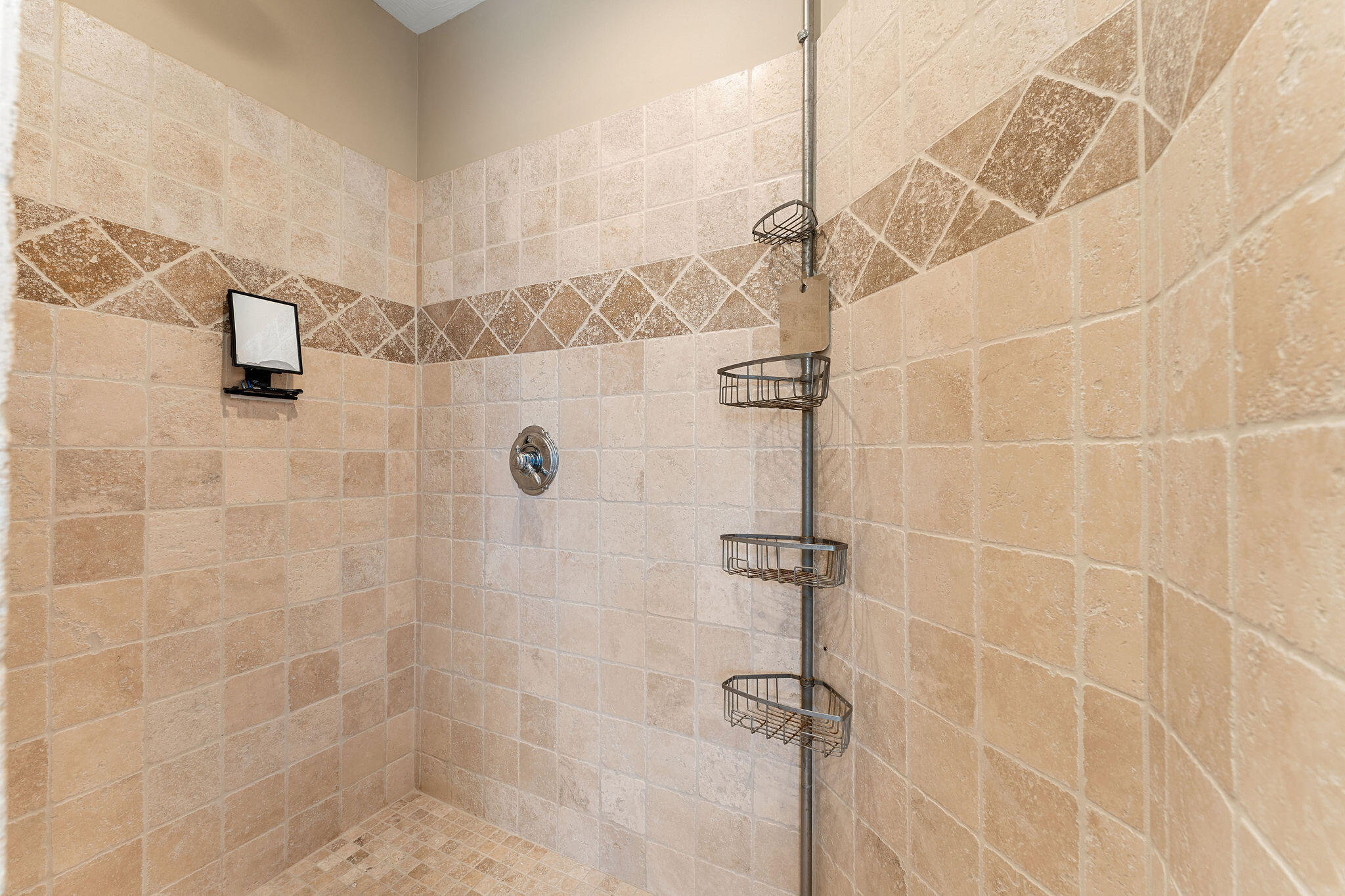 762 Showplace Gateway Property Photo 34