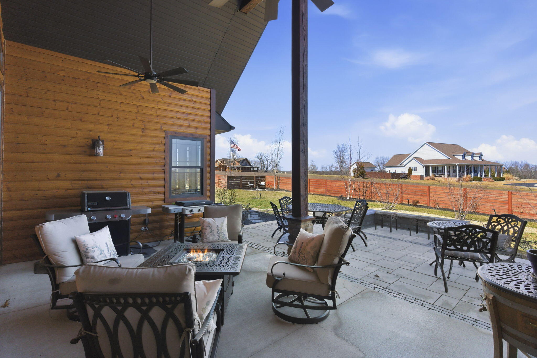 815 Forest View Property Photo 35