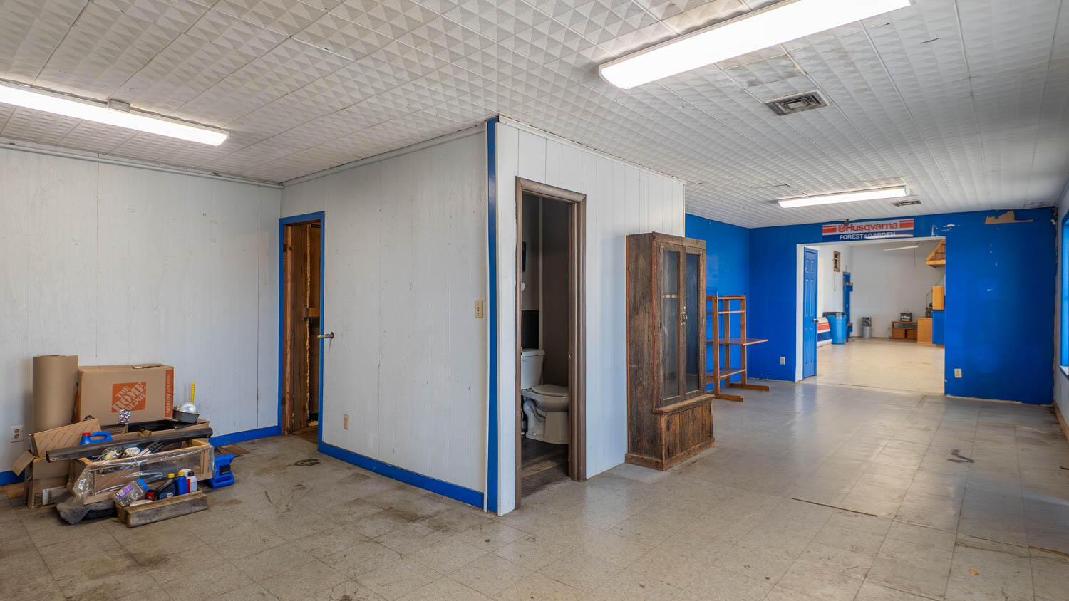 105 Couch Street Property Photo 42