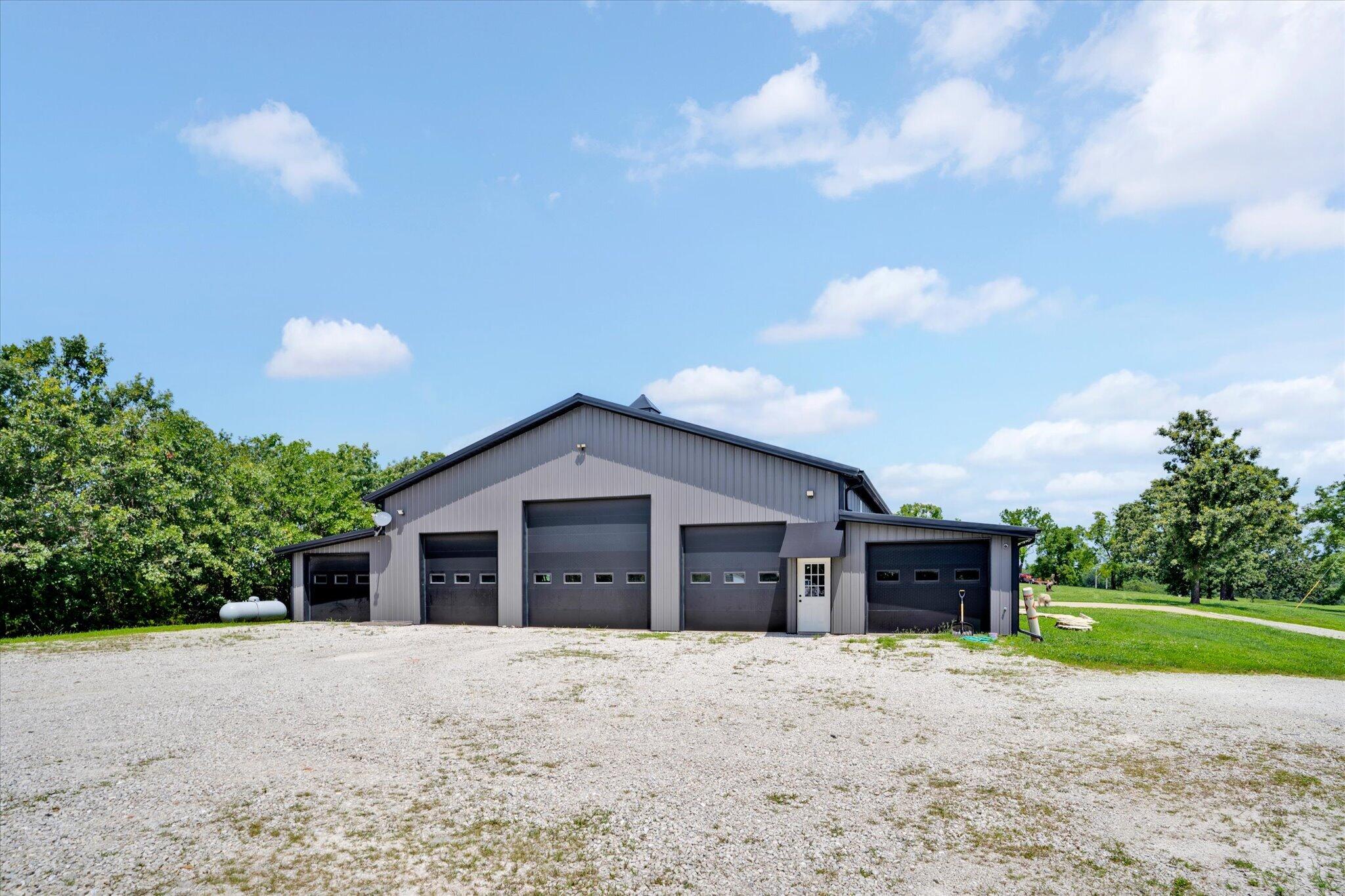 3261 Highway Rb Property Photo 2
