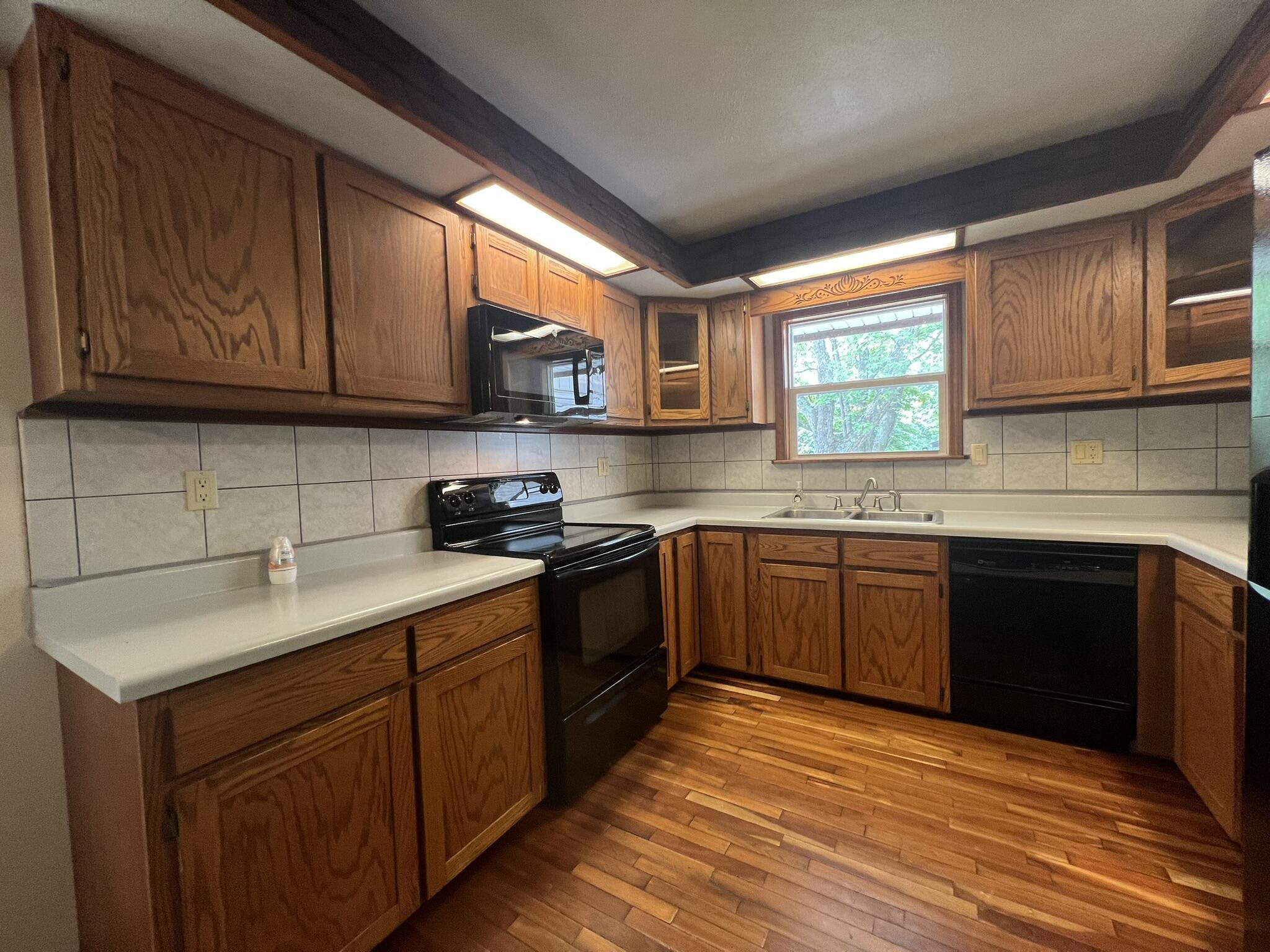 4531 Bado Road Property Photo 8