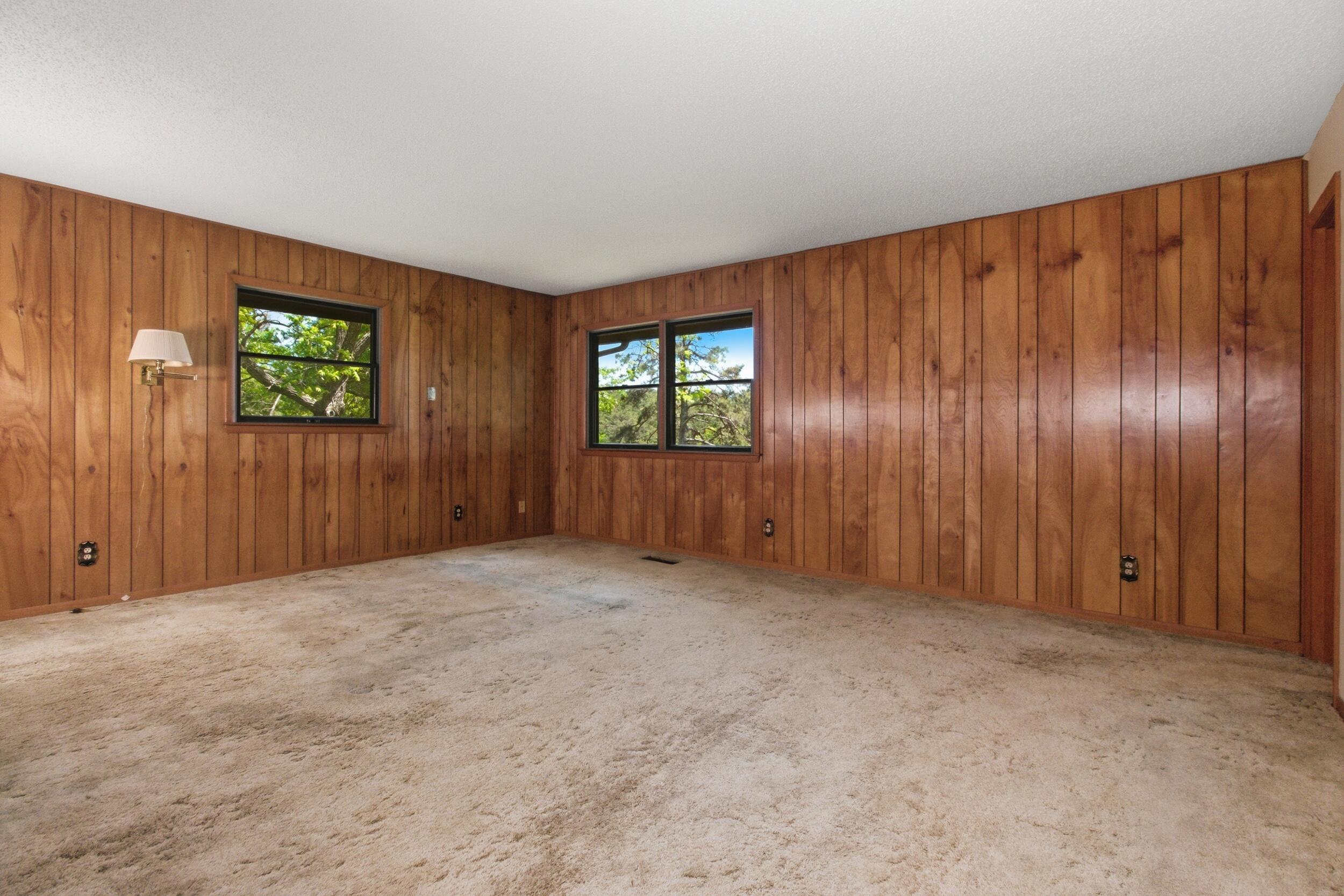 15556 Slab Spring Drive Property Photo 21