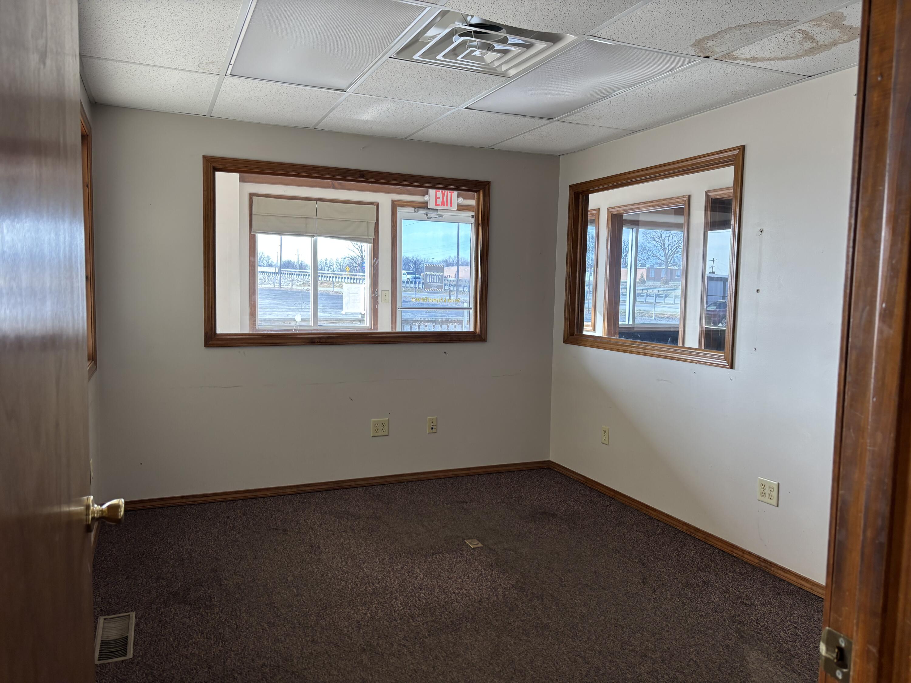 284 Redbud Street Property Photo 9