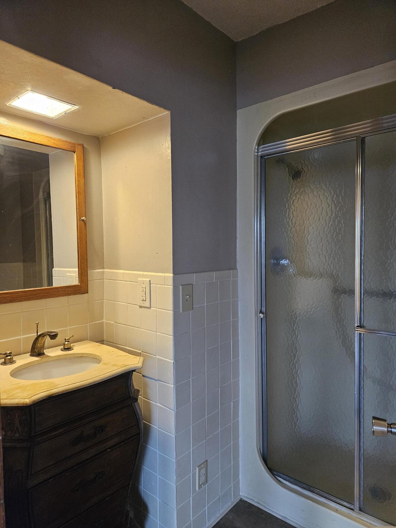 427 North Mcmillan Avenue Property Photo 13