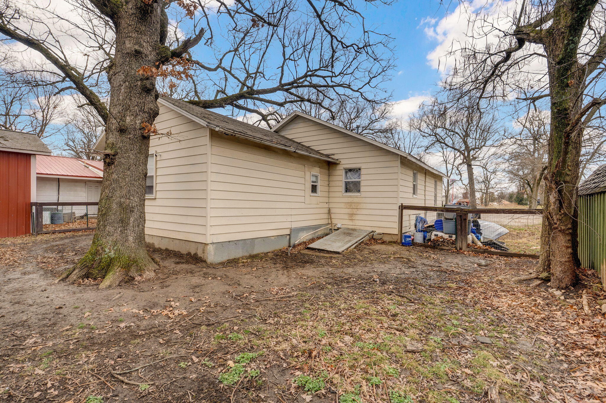 209 South Park Manor Boulevard Property Photo 18