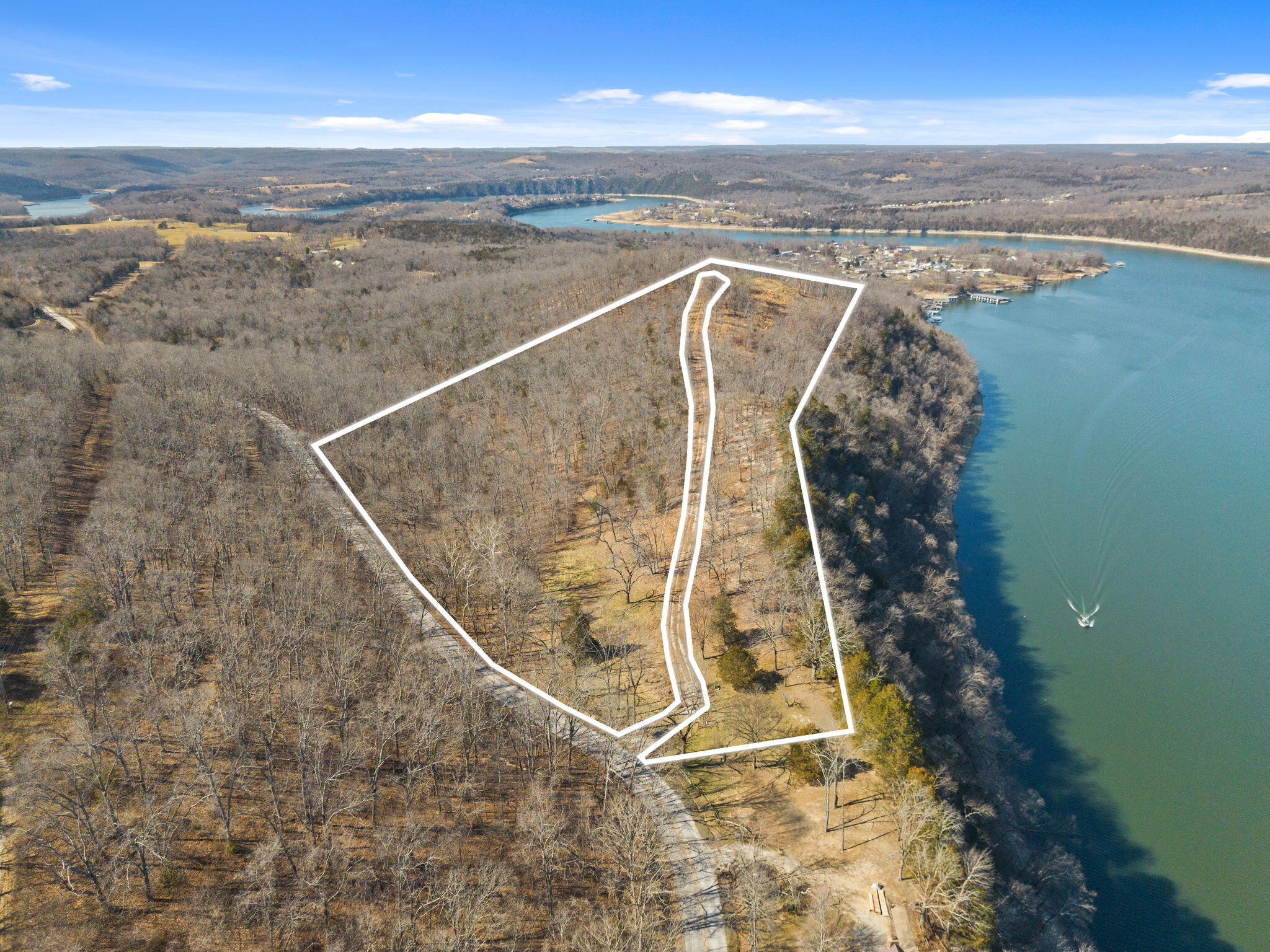 000 Long Bend Road Property Photo 26