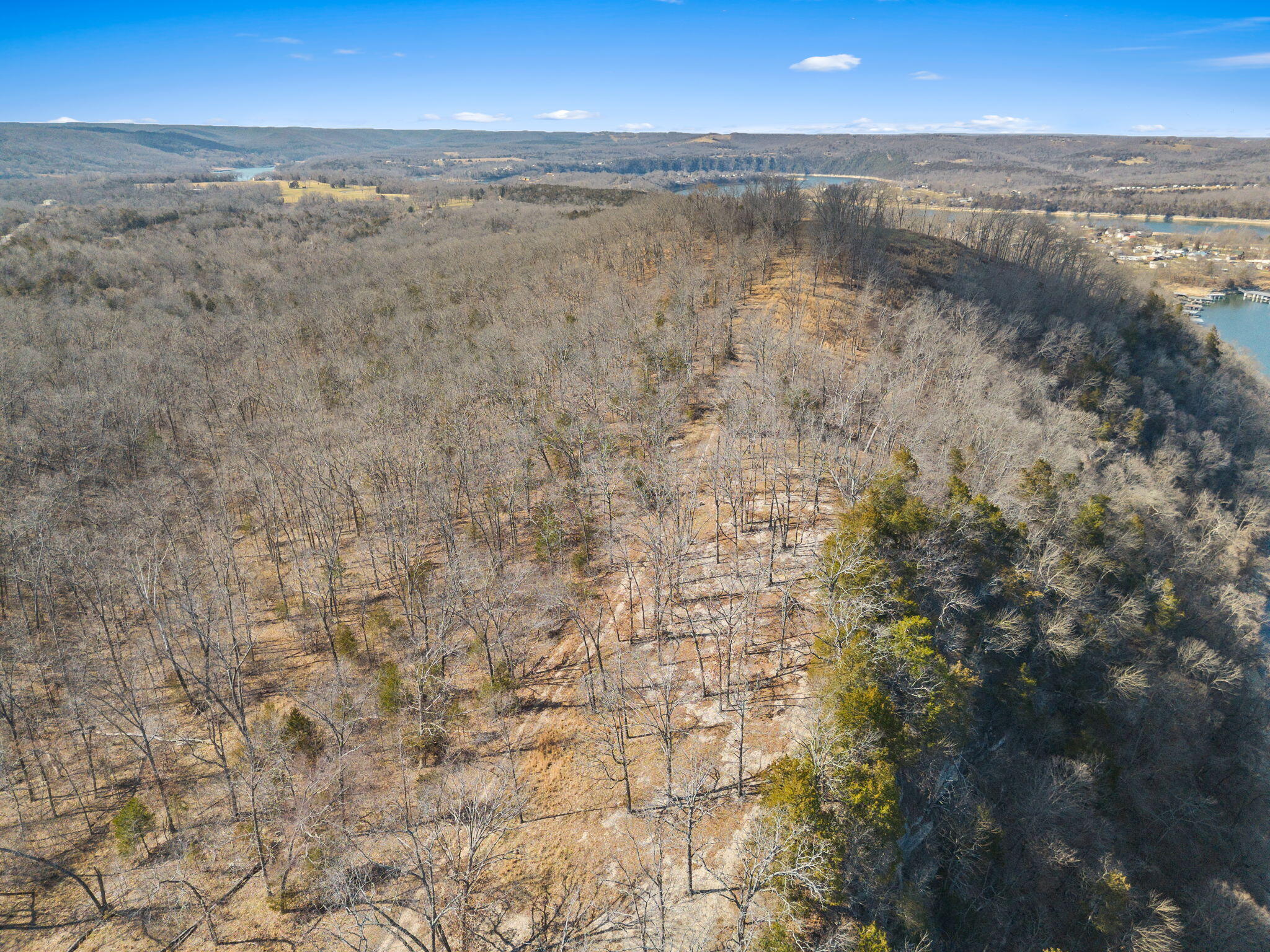 000 Long Bend Road Property Photo 32