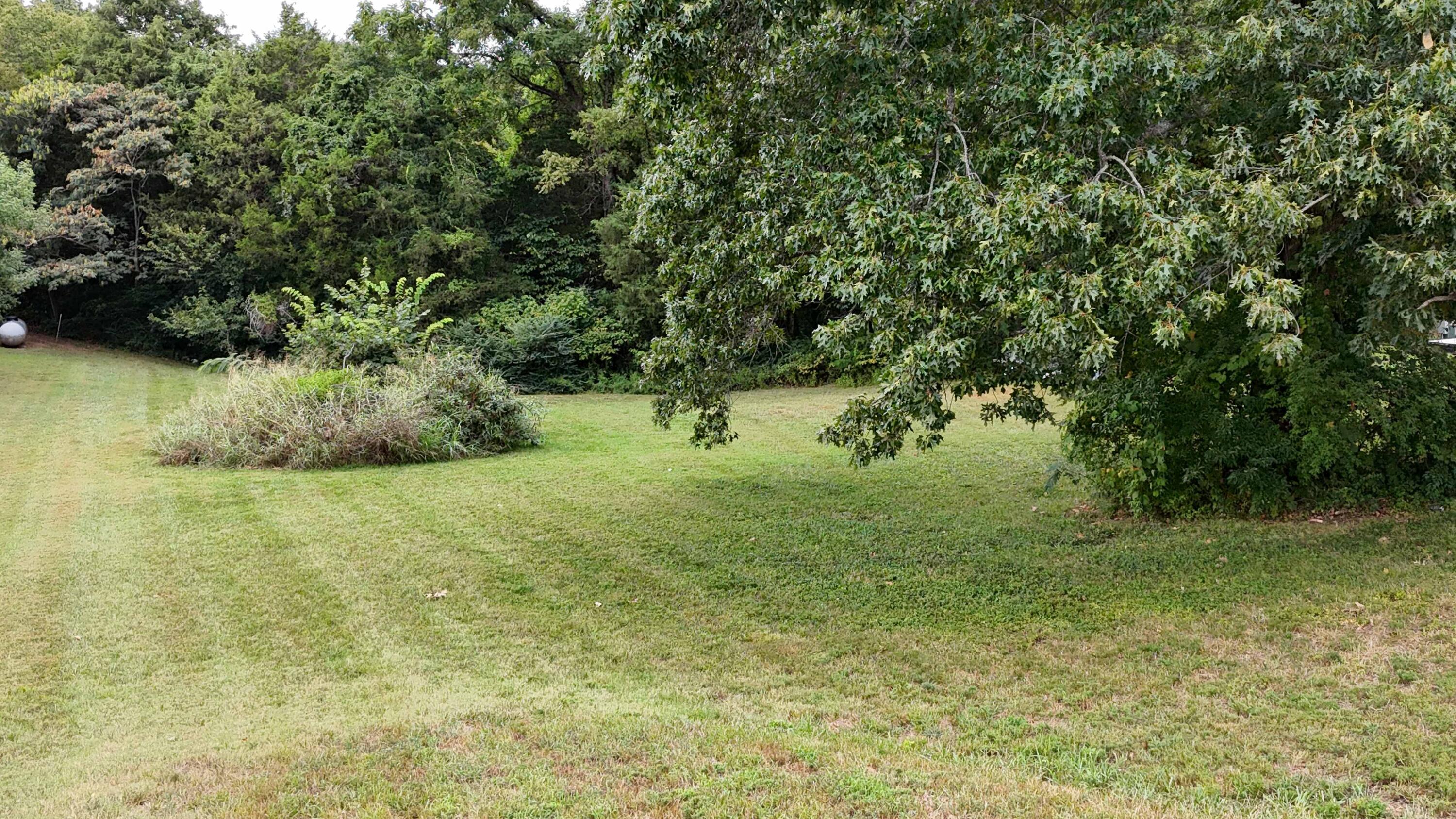 000 Shoreline Drive Property Photo 2