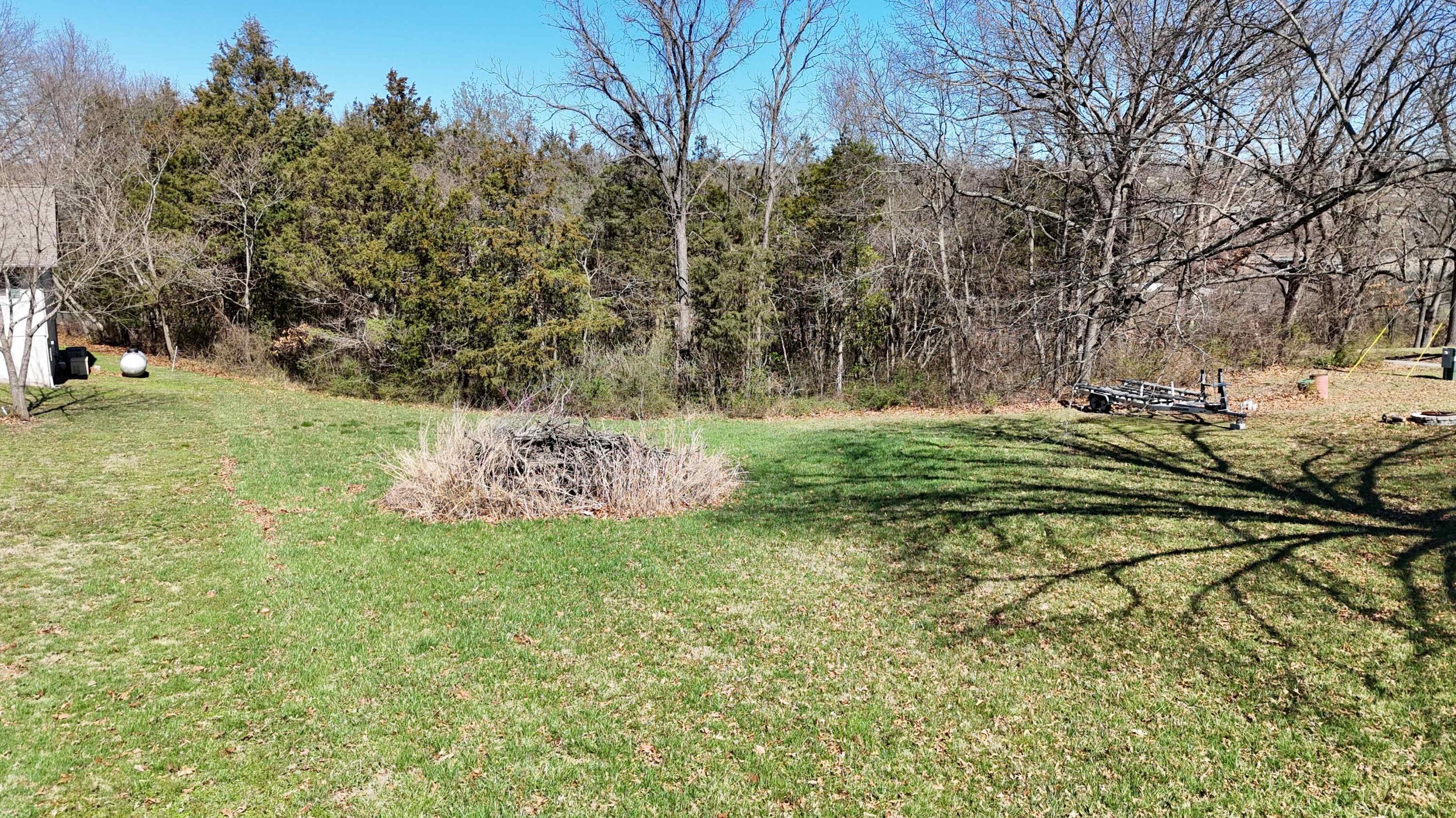 000 Shoreline Drive Property Photo 4