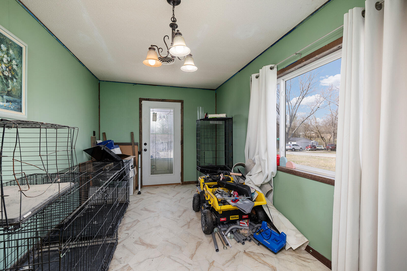 1302 Valley Avenue Property Photo 4