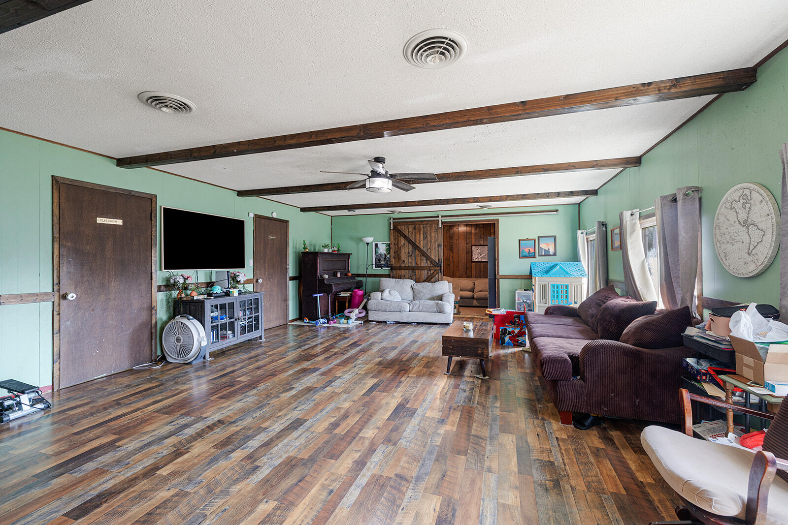 1302 Valley Avenue Property Photo 5