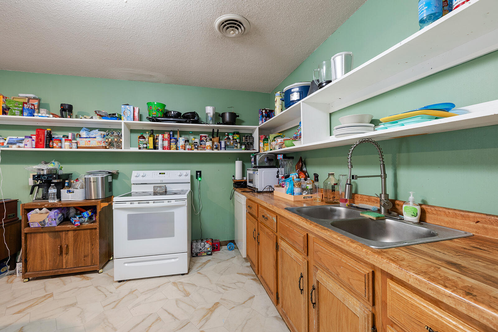 1302 Valley Avenue Property Photo 9
